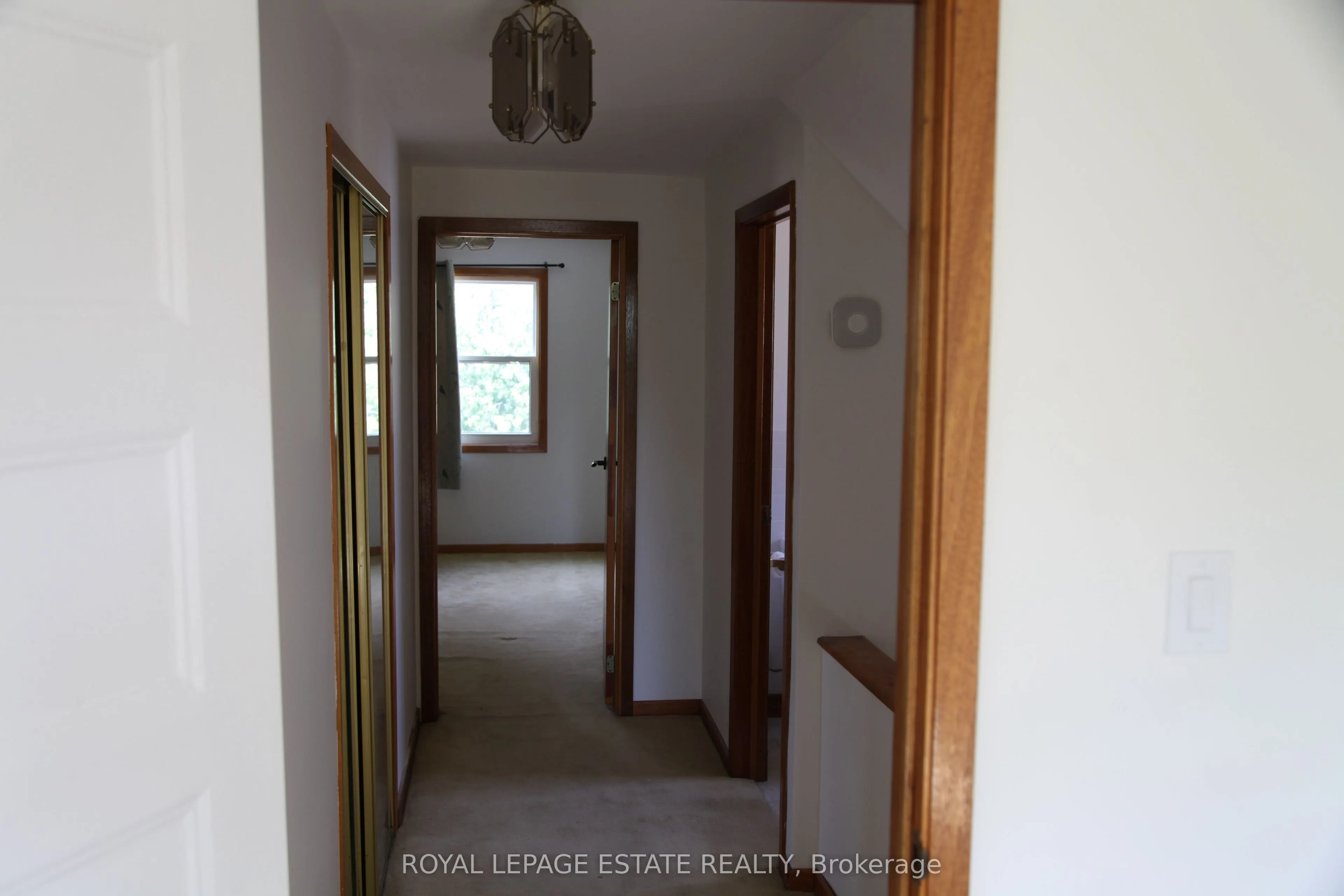 16 Clairlea Crescent