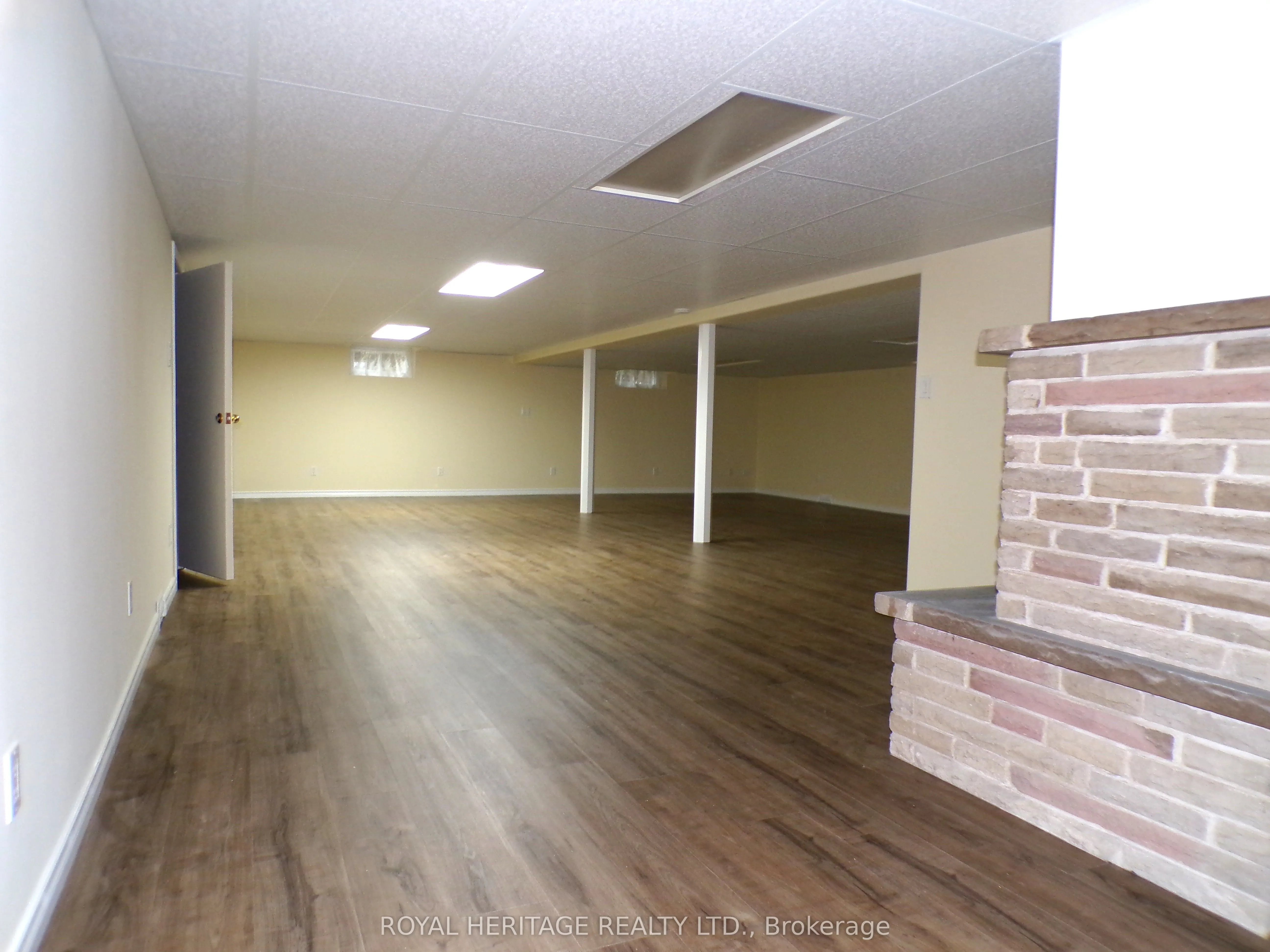 12 Darlington Boulevard