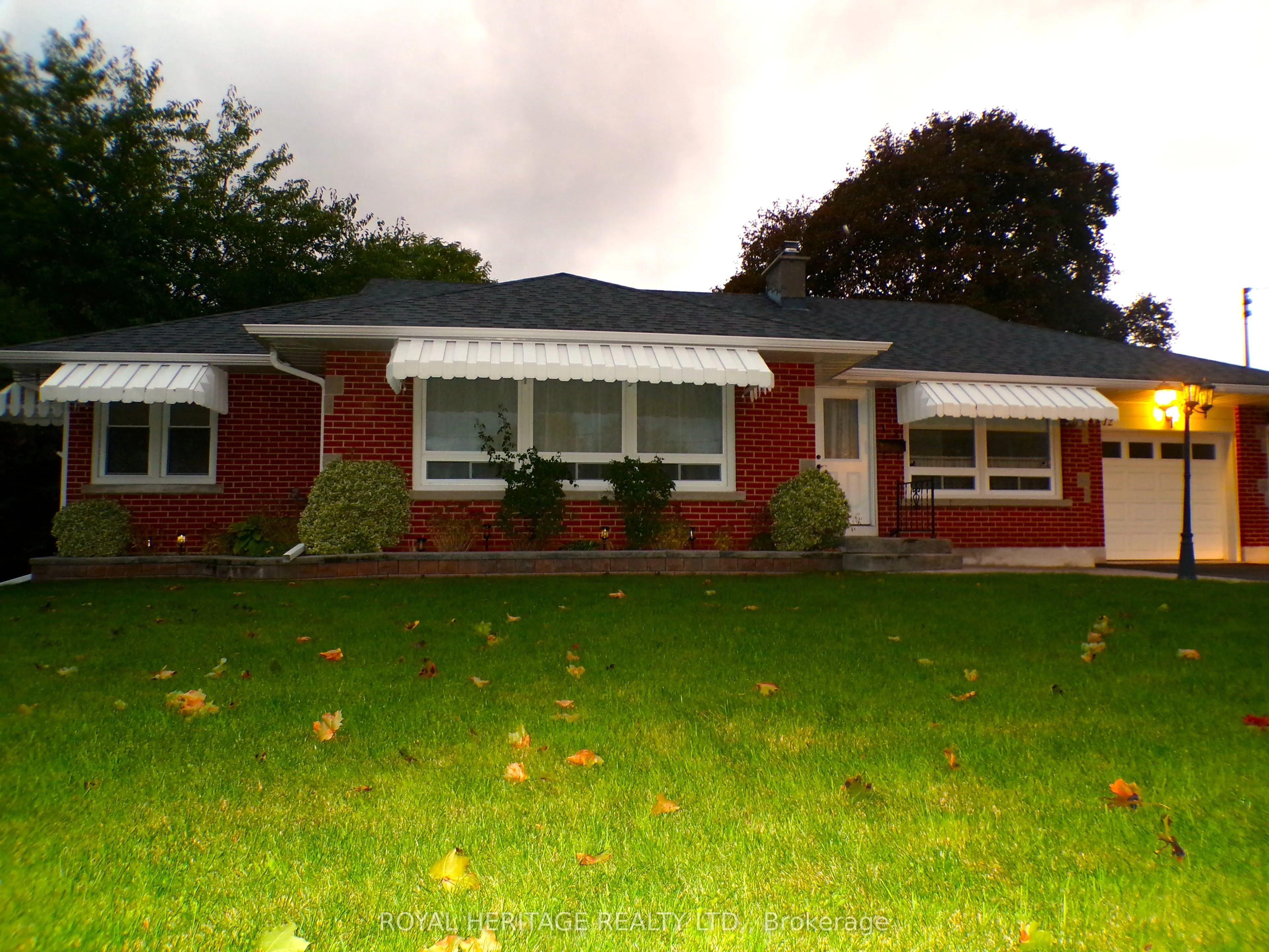 12 Darlington Boulevard