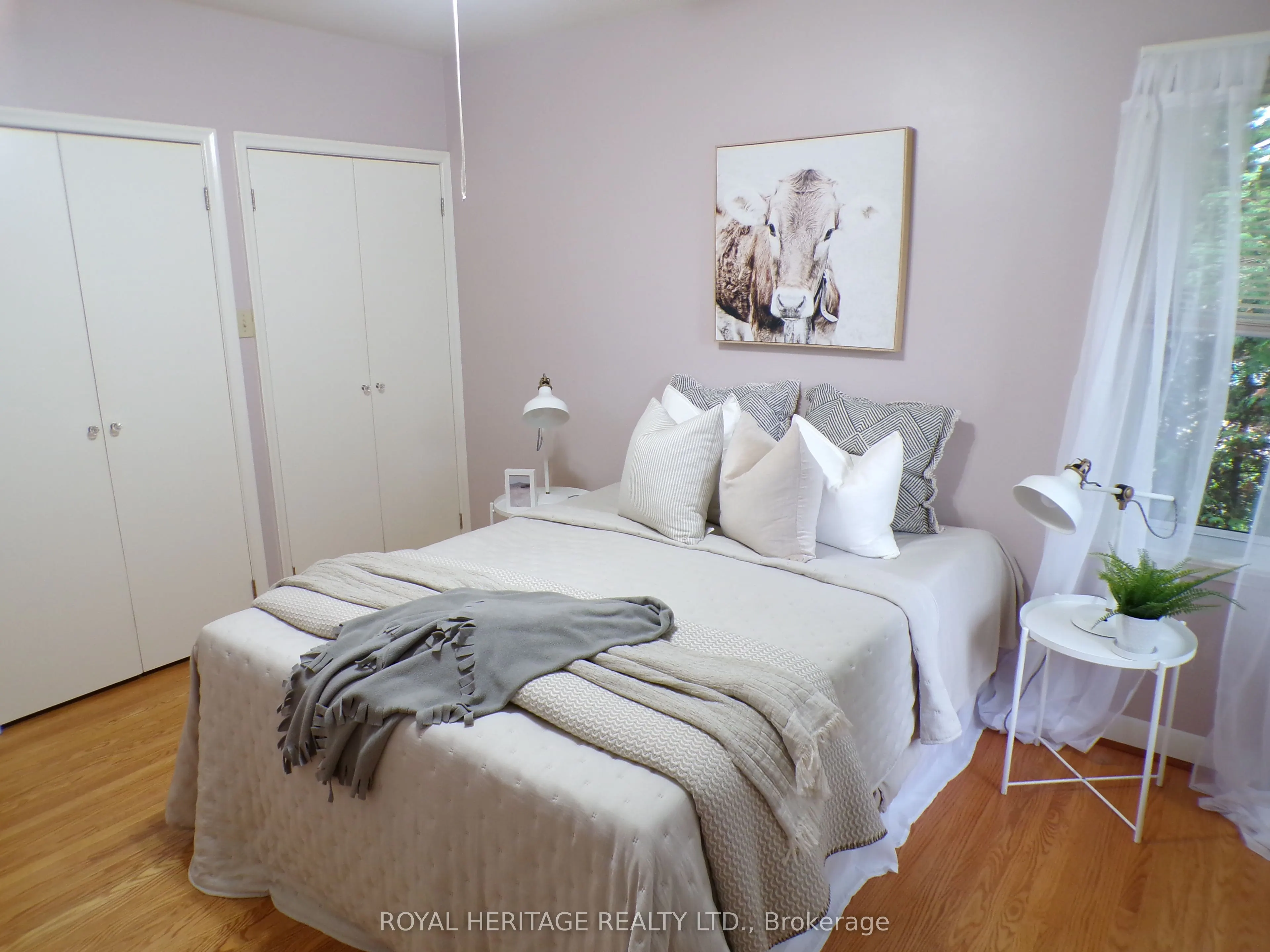 12 Darlington Boulevard