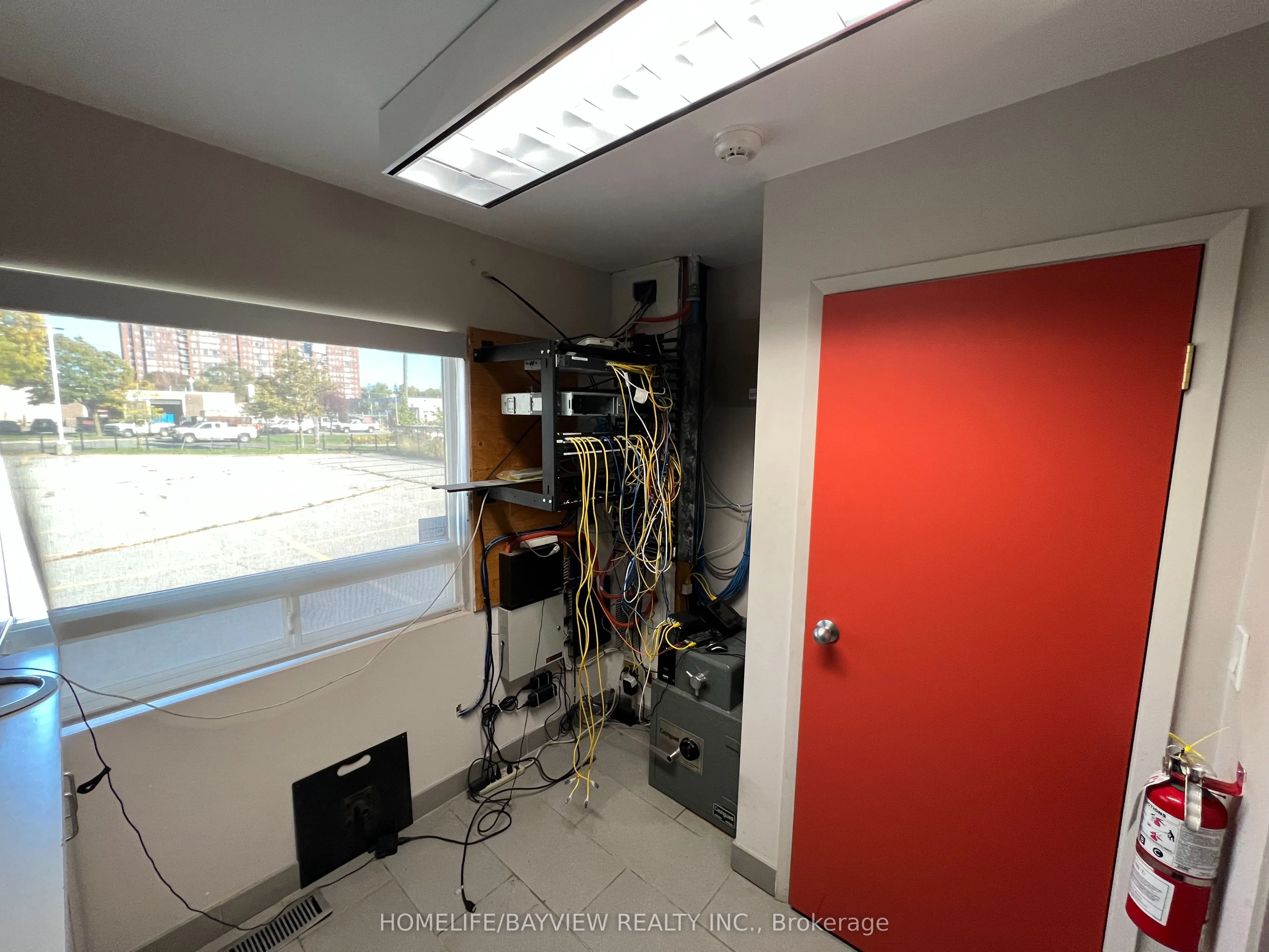 2851 Eglinton Avenue E