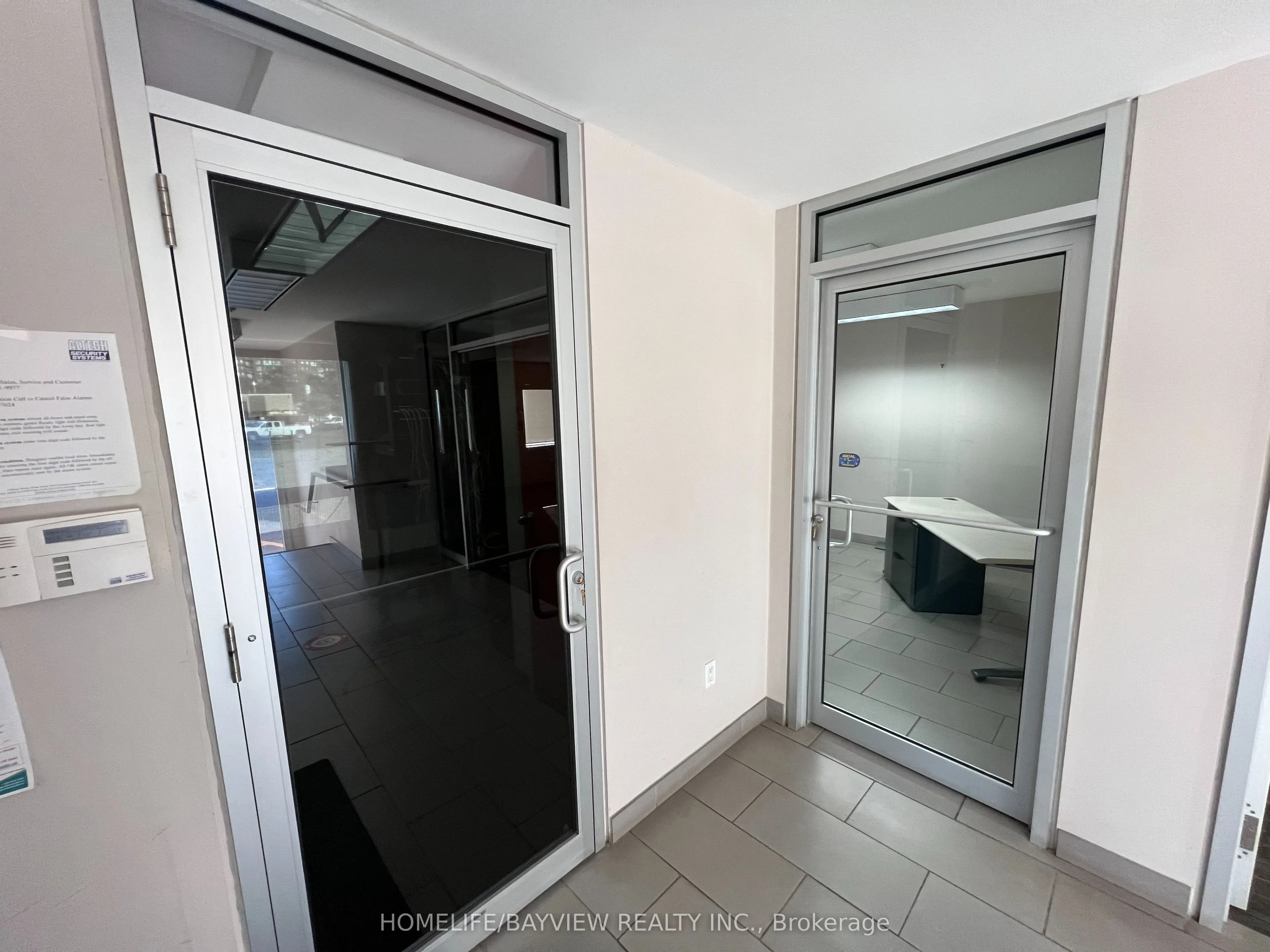 2851 Eglinton Avenue E