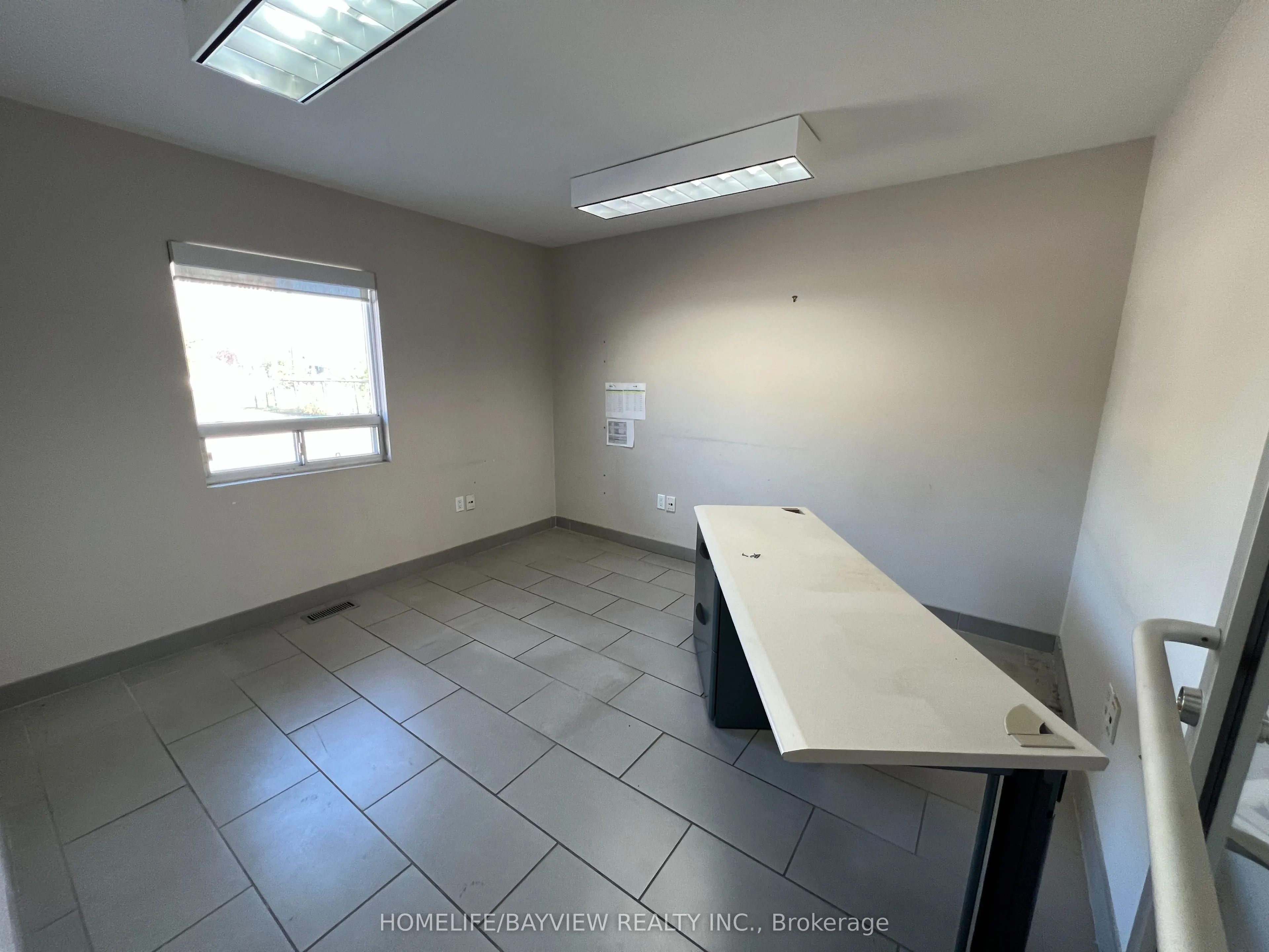 2851 Eglinton Avenue E