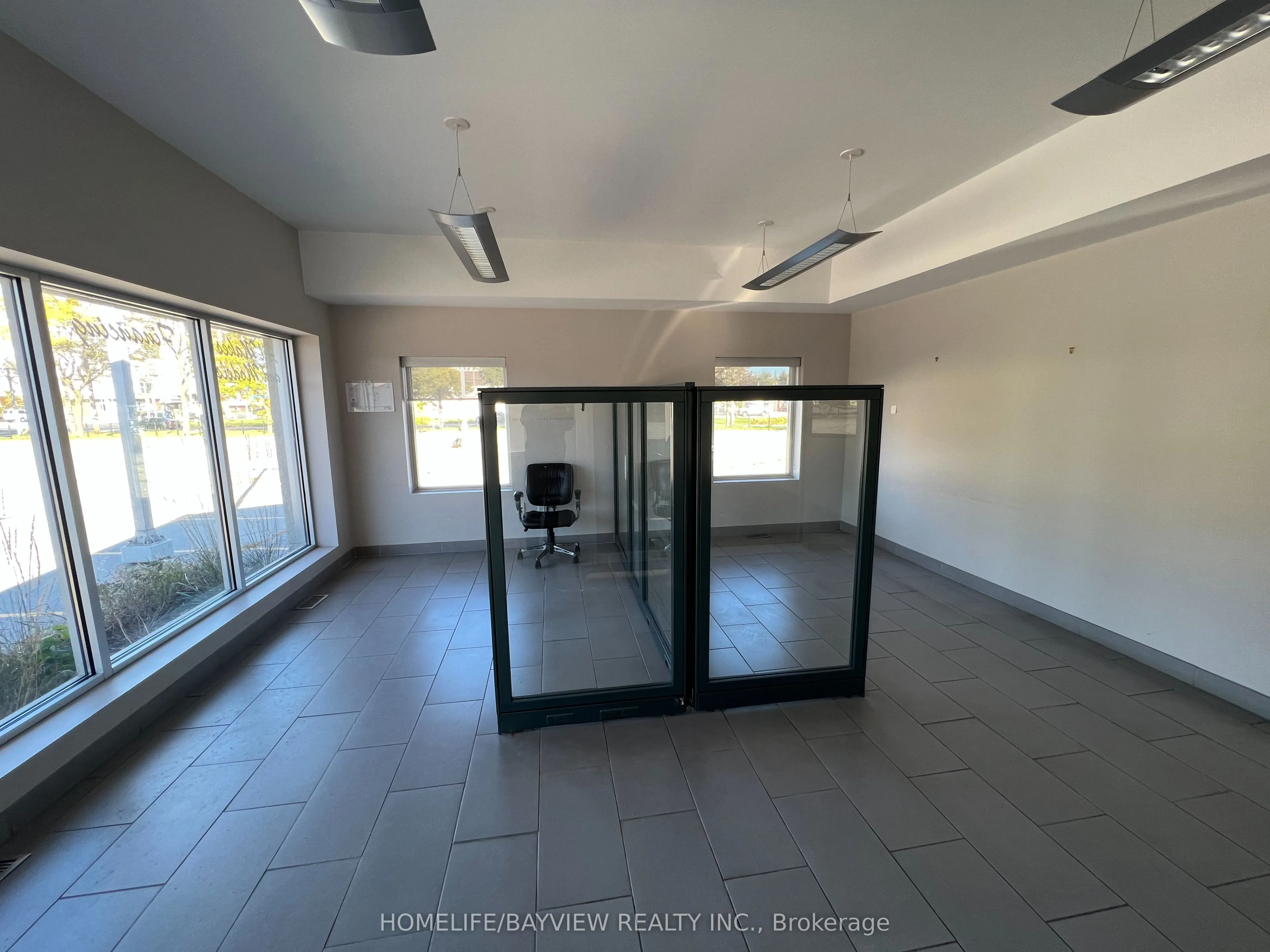 2851 Eglinton Avenue E