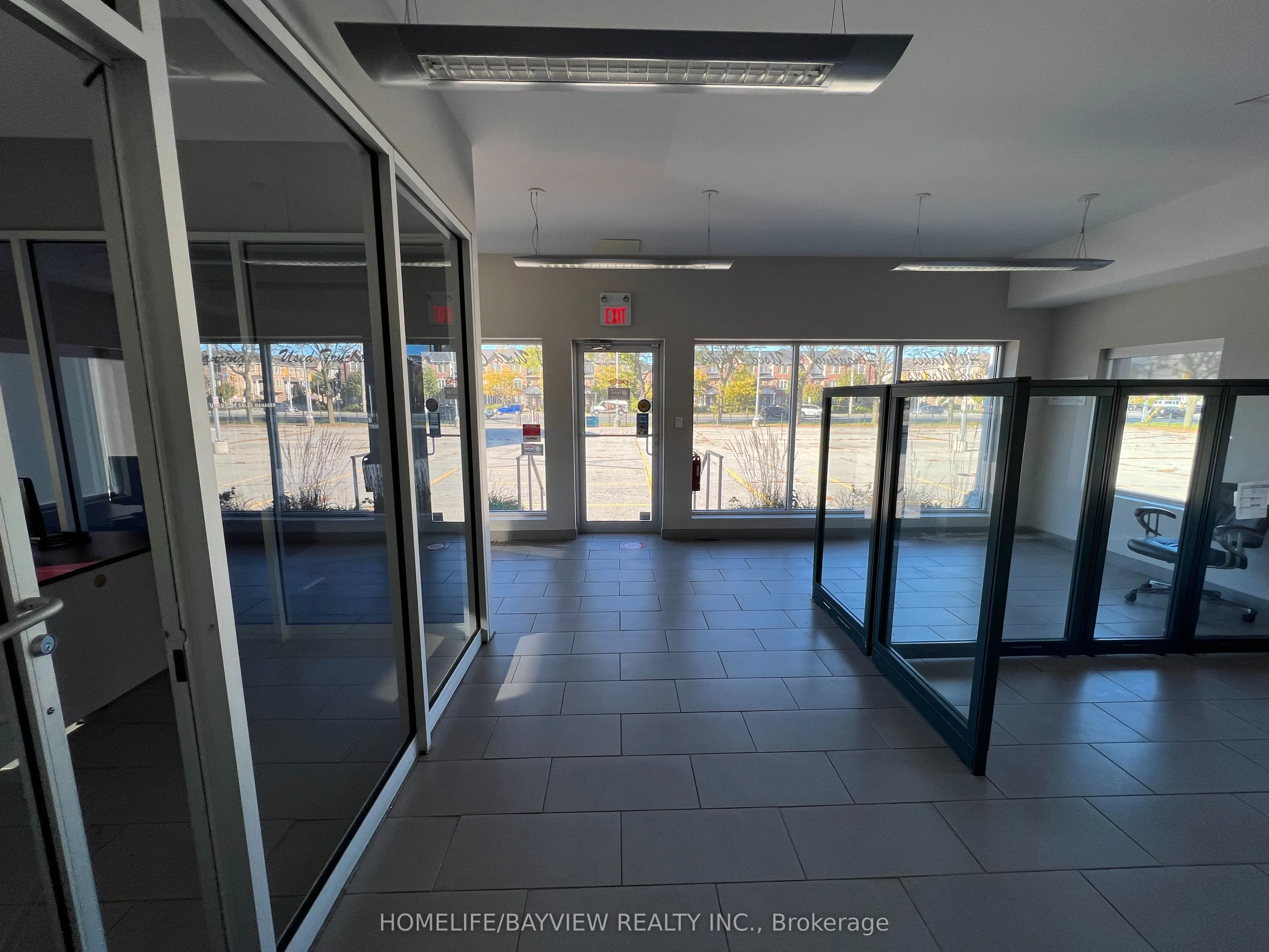 2851 Eglinton Avenue E