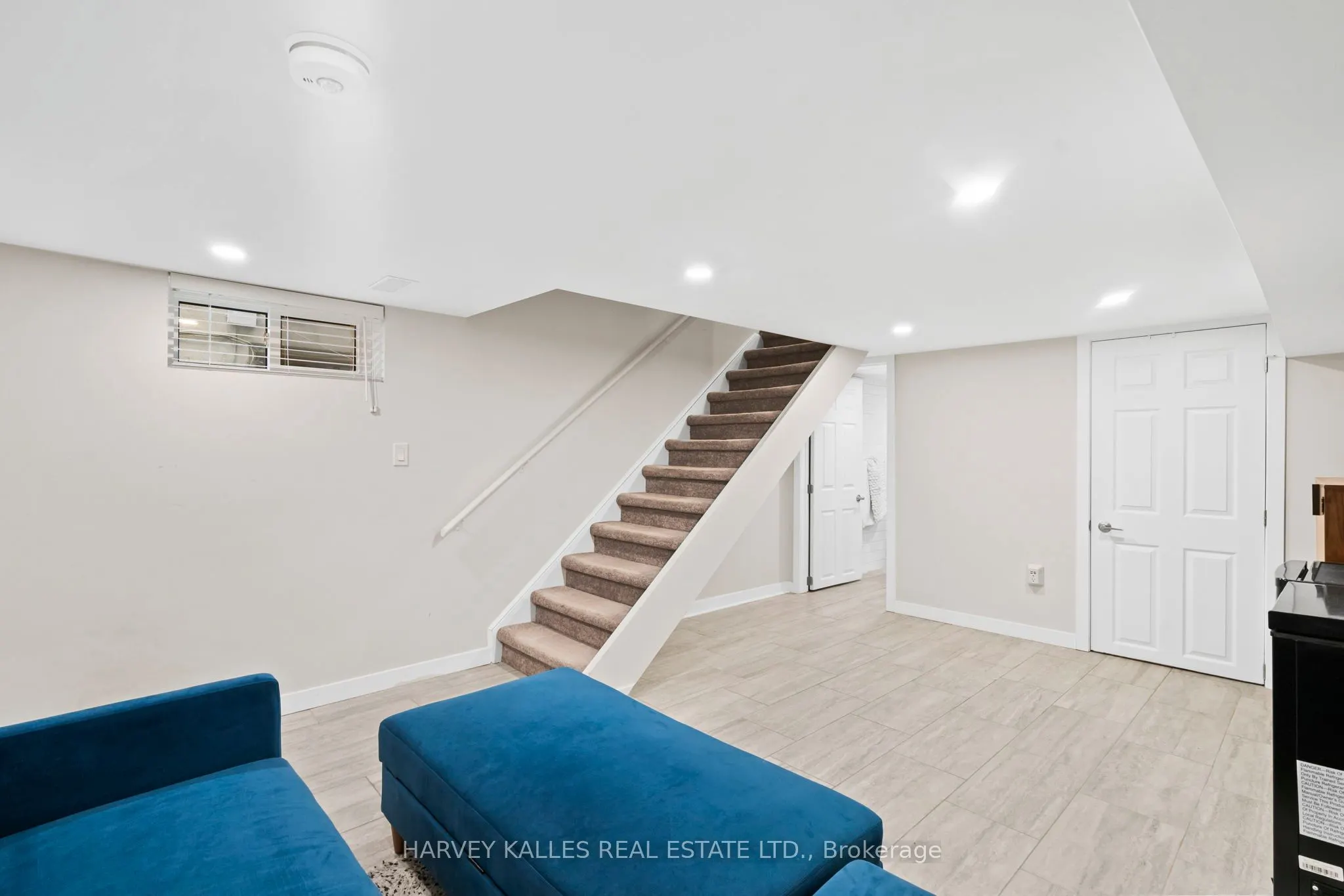 1254 Woodbine Avenue