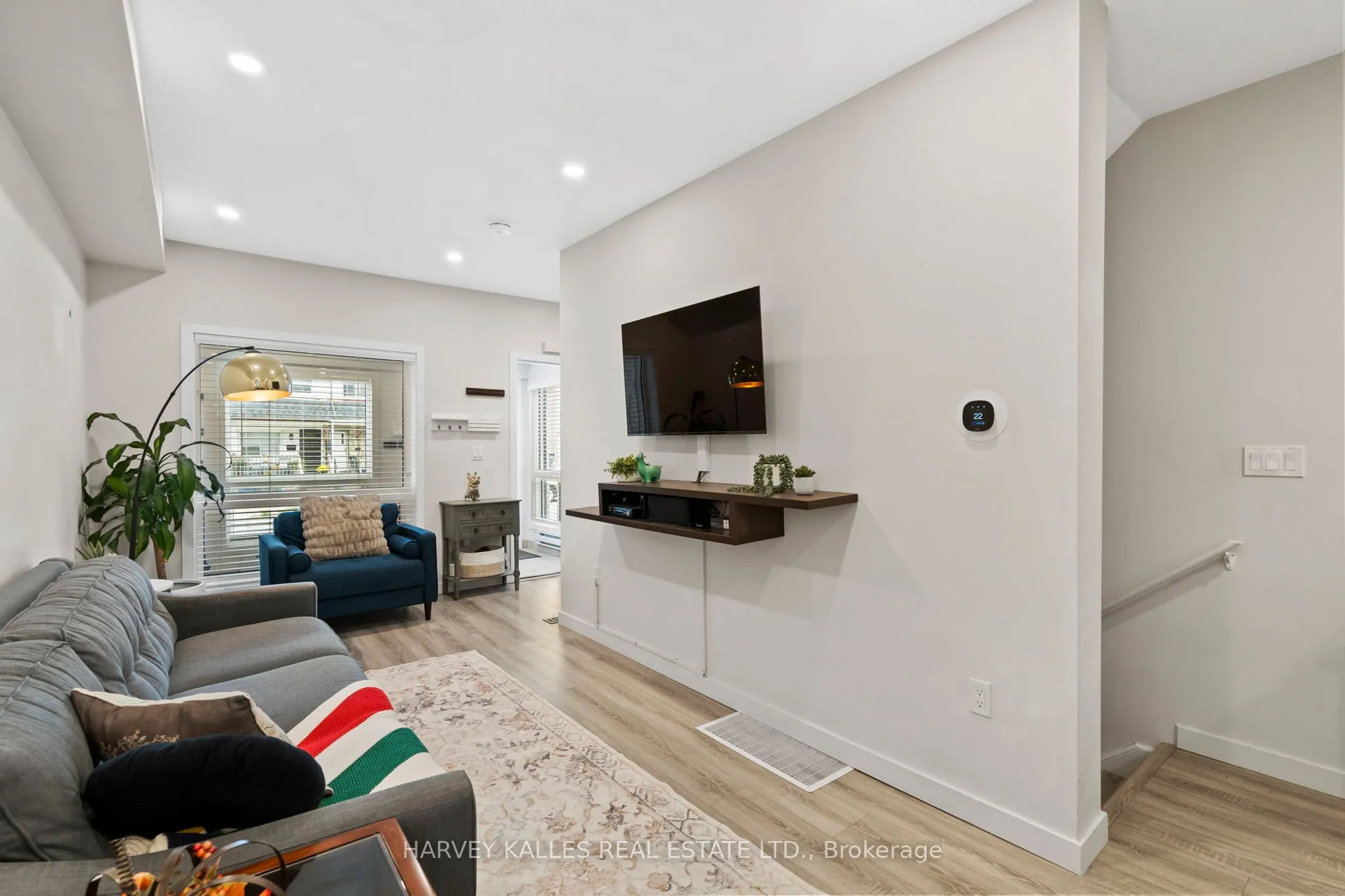 1254 Woodbine Avenue