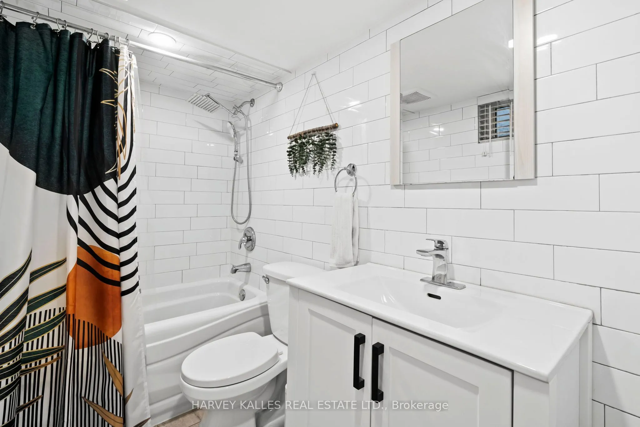 1254 Woodbine Avenue