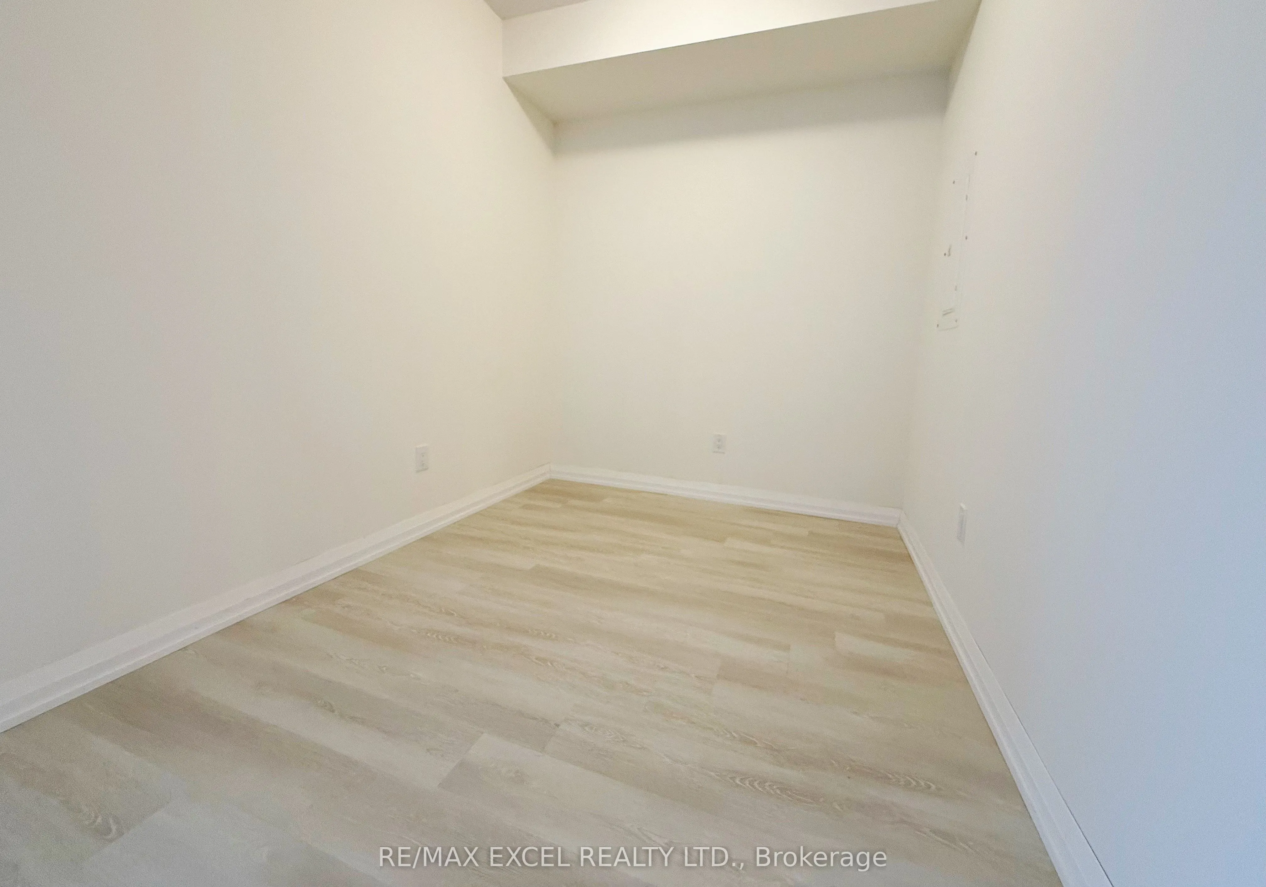 3270 Sheppard Avenue E, #2528