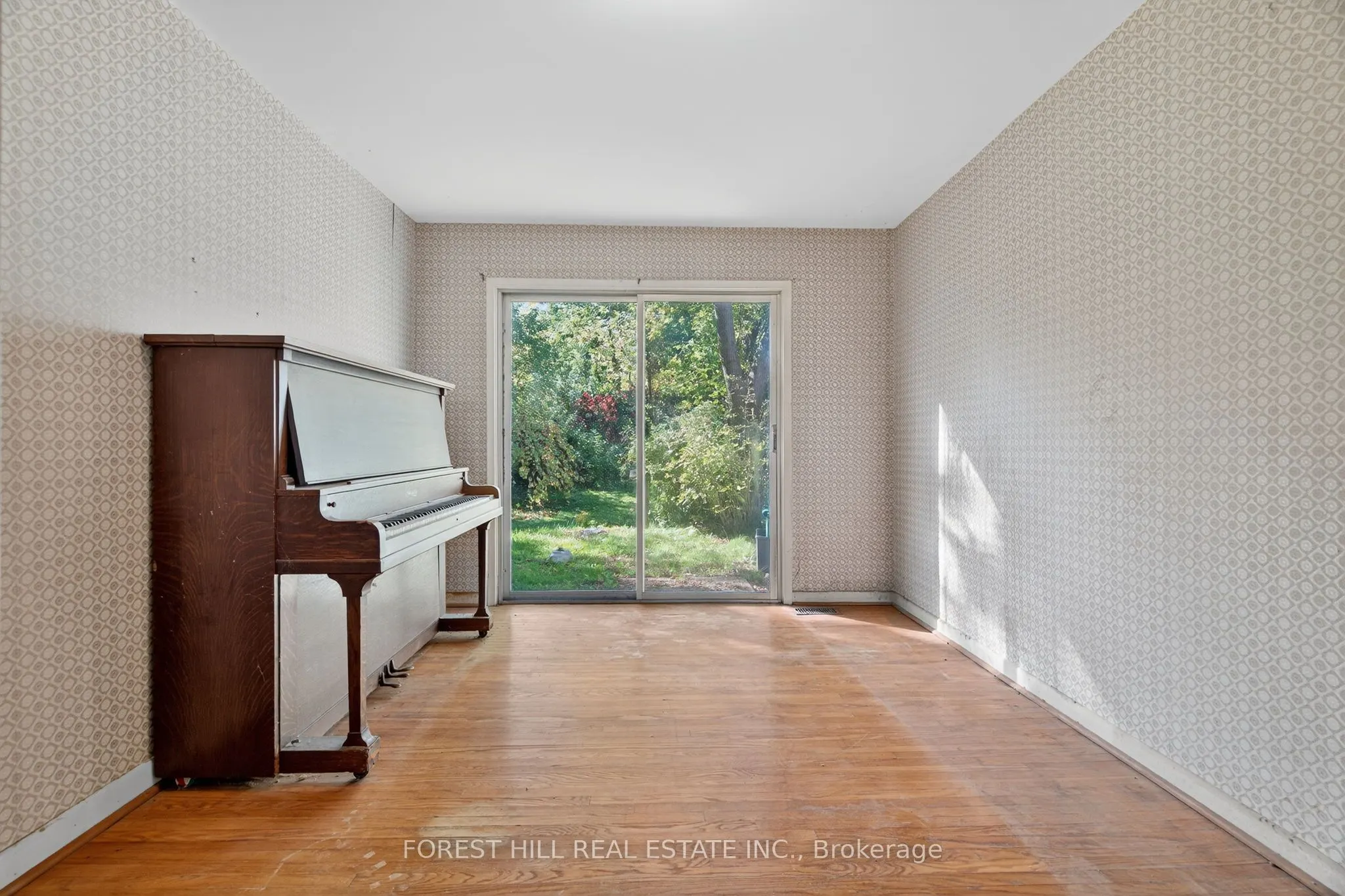 65 Darlingside Drive