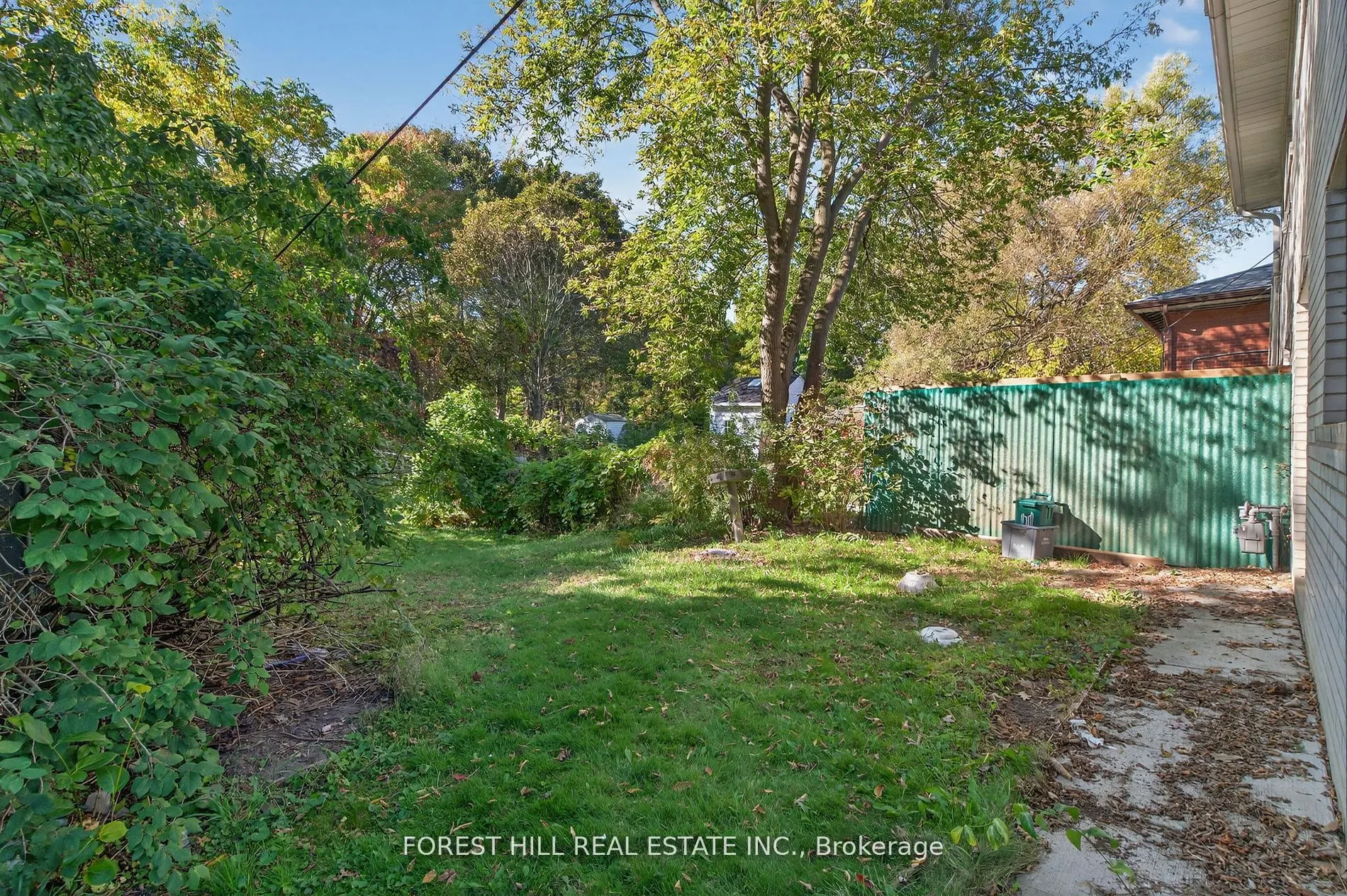 65 Darlingside Drive