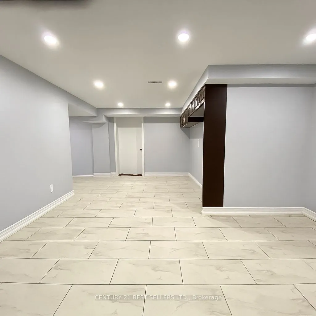 54 Milford Haven Drive