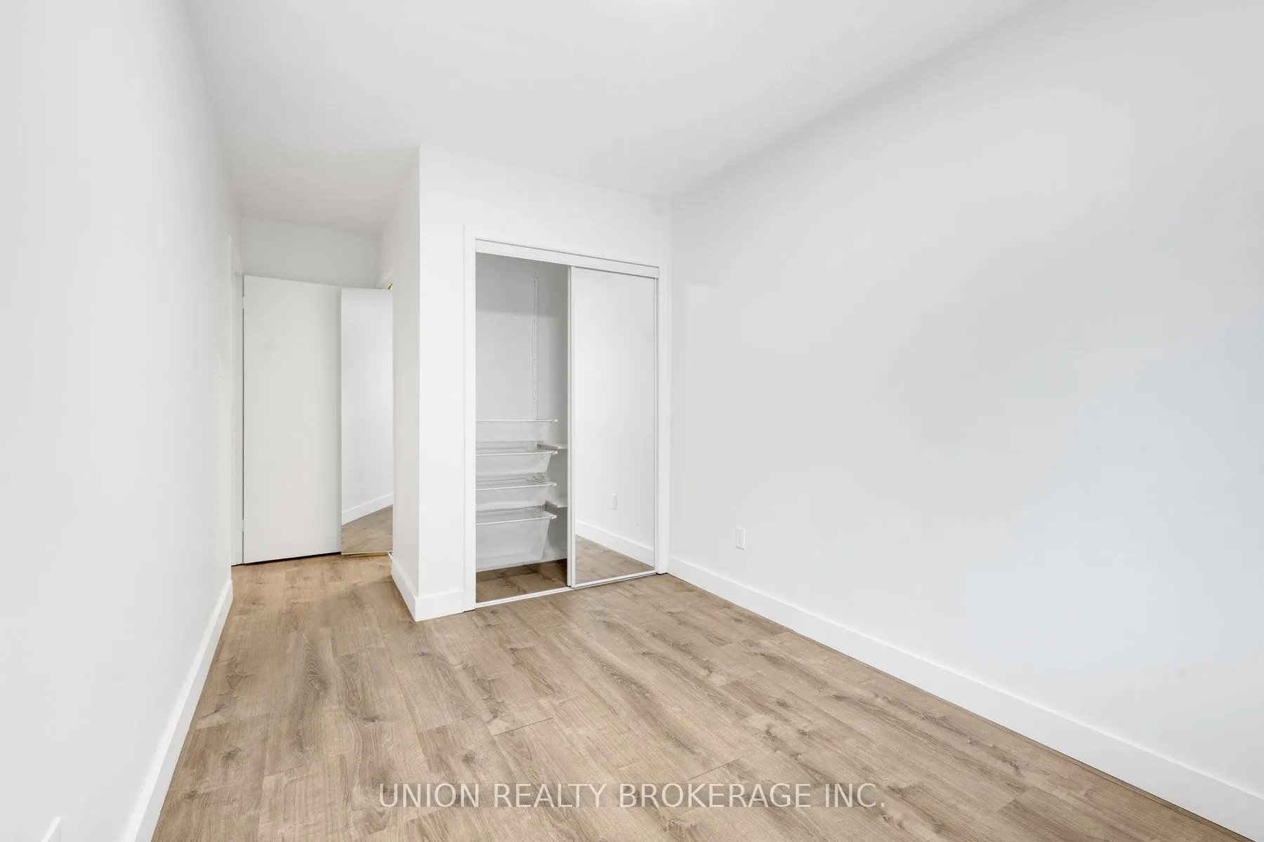 2495A Queen Street E