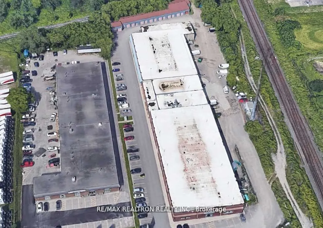 712 Wilson Road S, #11