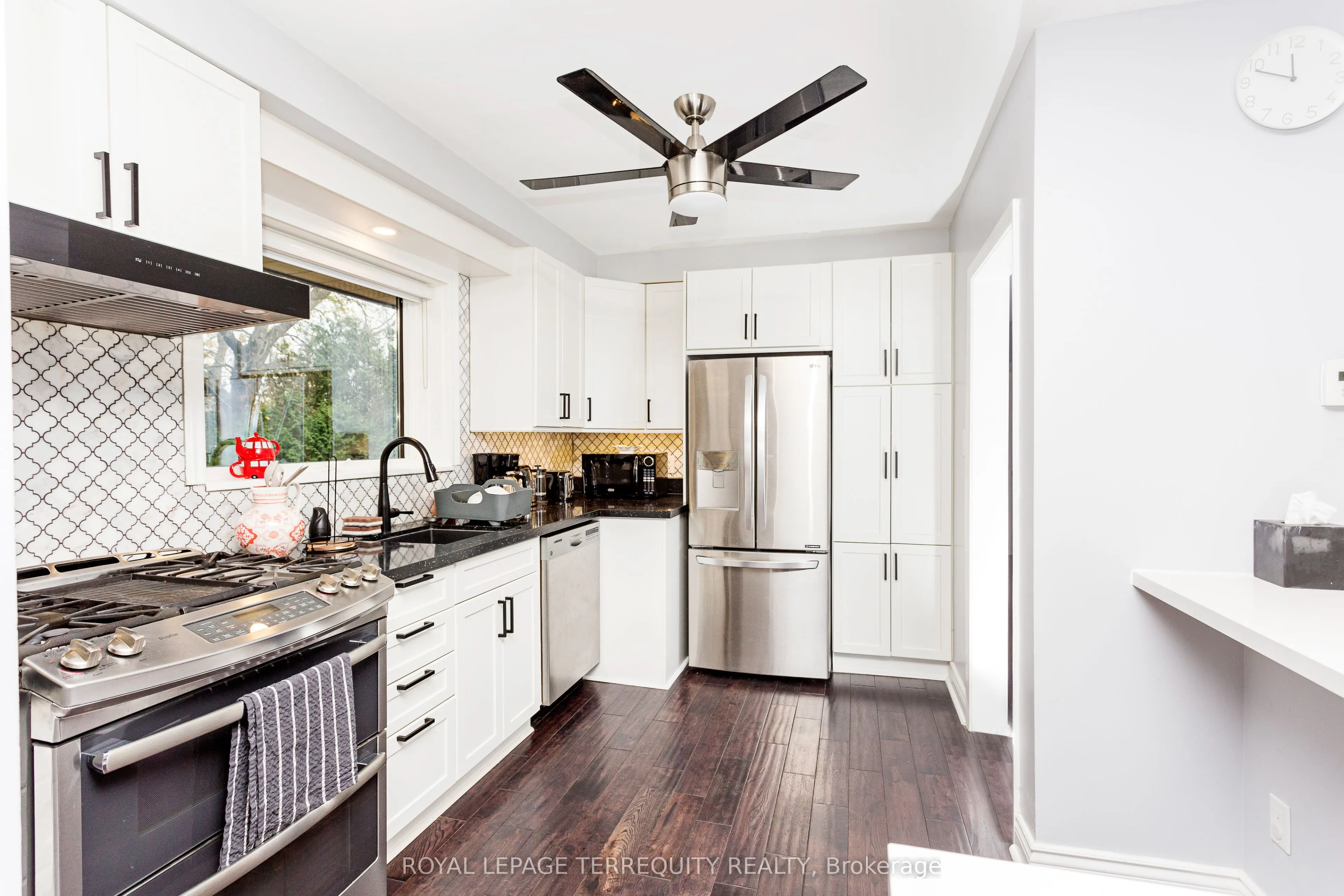 419 Brownfield Gardens