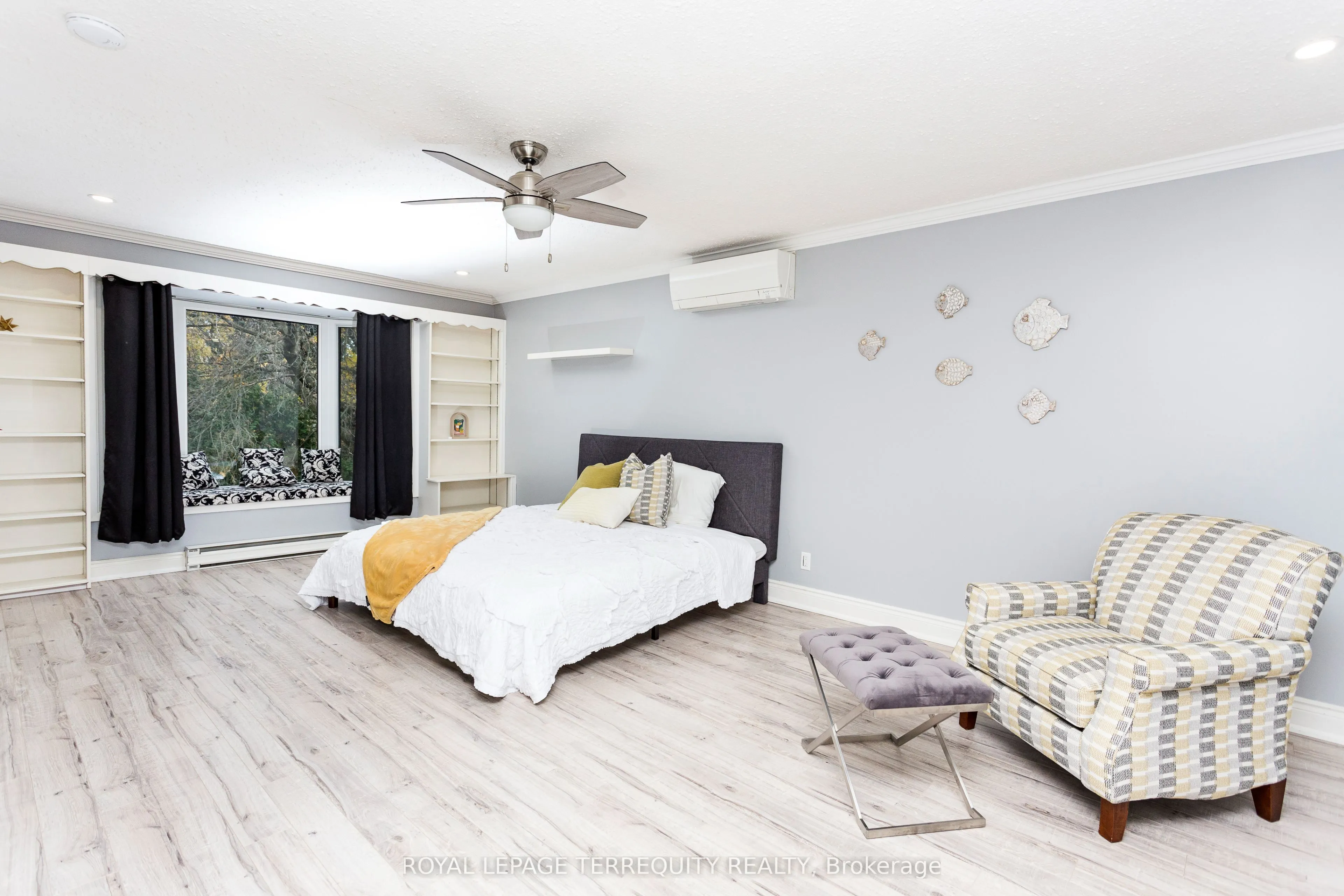 419 Brownfield Gardens