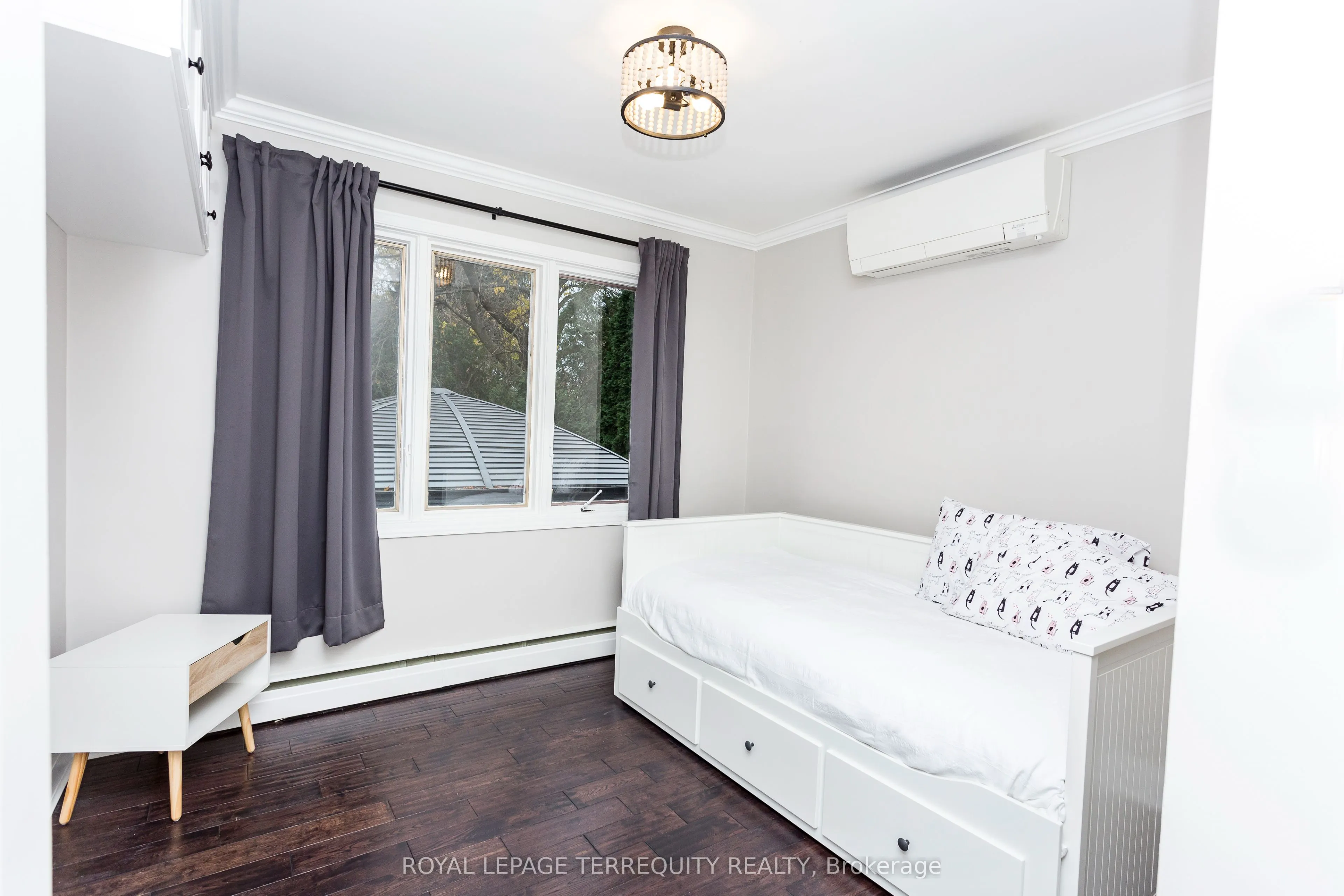 419 Brownfield Gardens