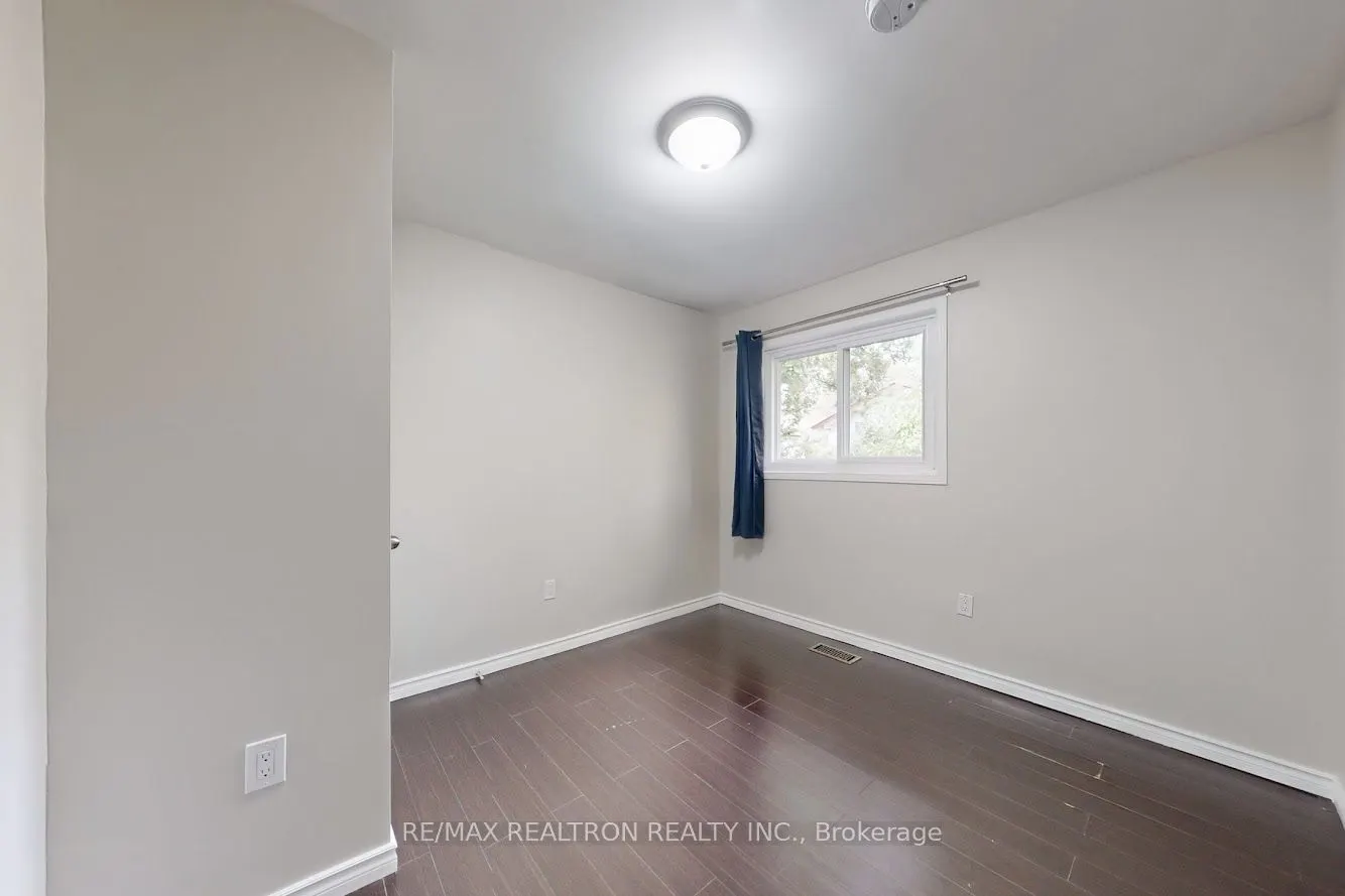 34 Orton Park, #Upper