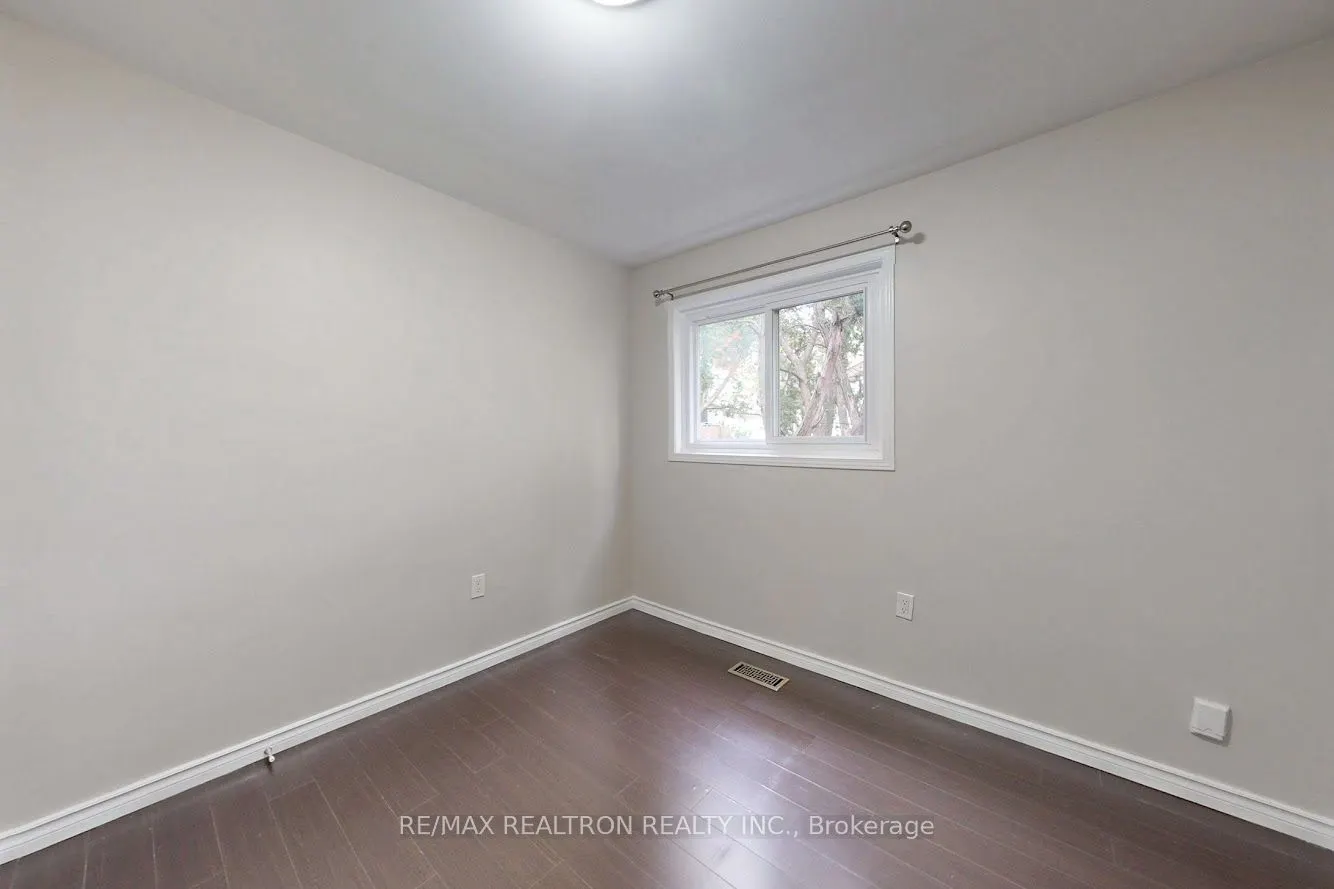 34 Orton Park, #Upper