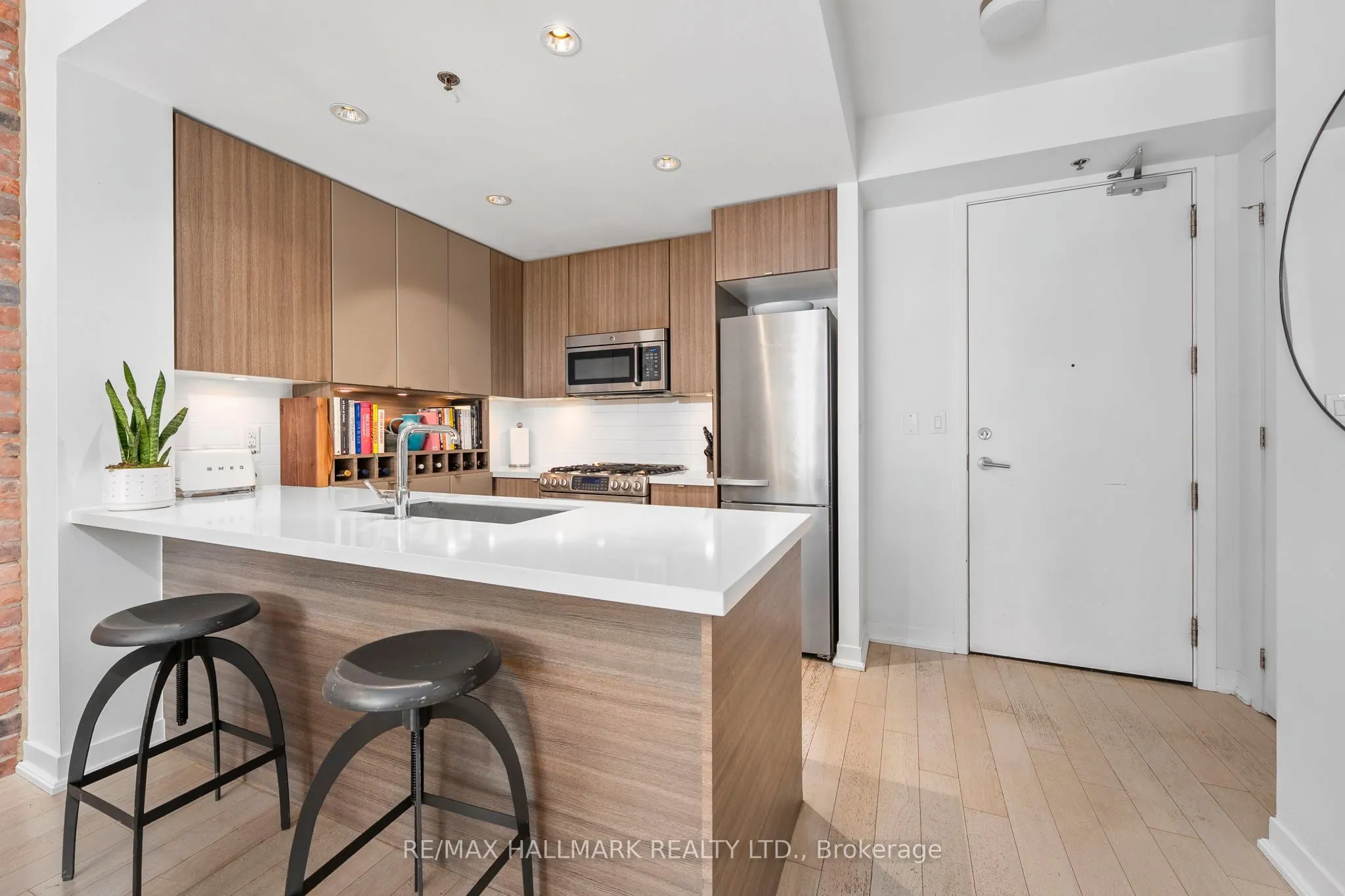 88 Colgate Avenue, #321