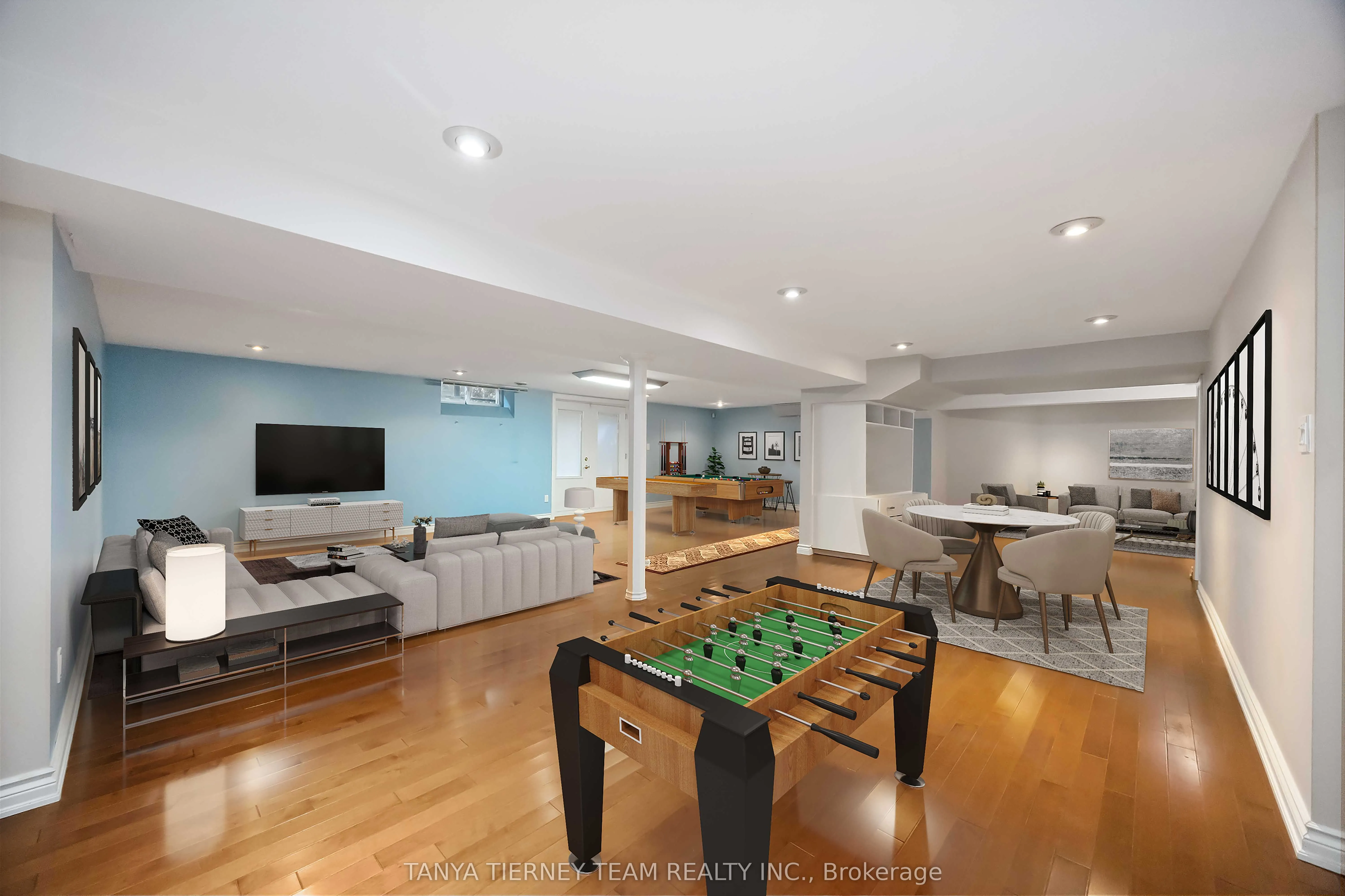 6 Lyndhurst Crescent