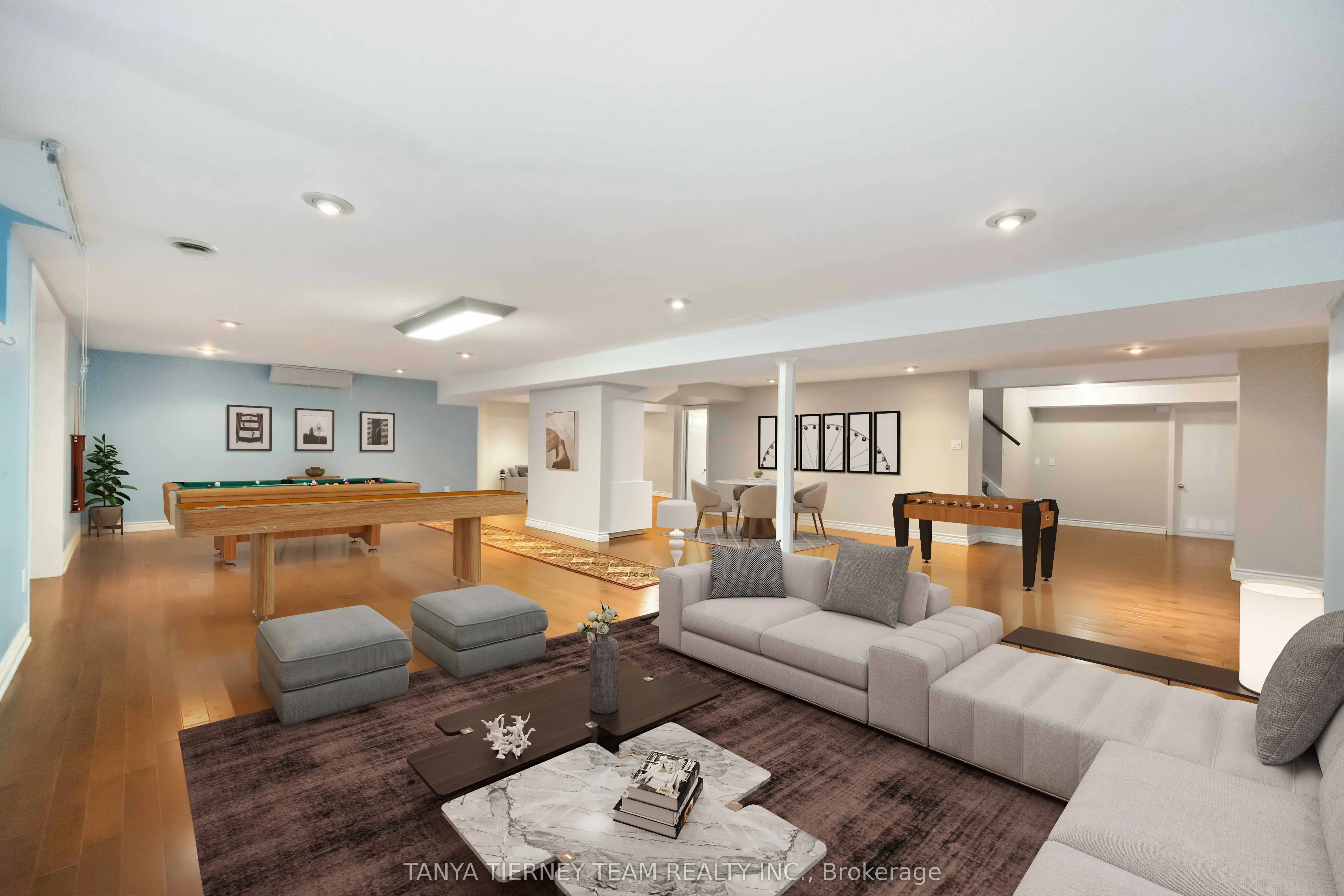 6 Lyndhurst Crescent