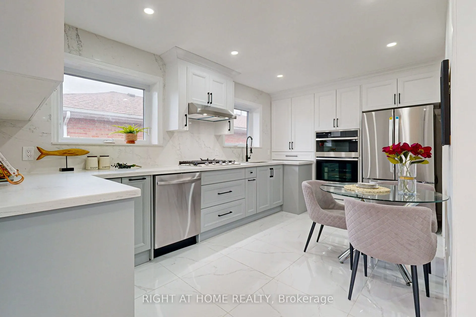 4 Barnes Crescent, #Main