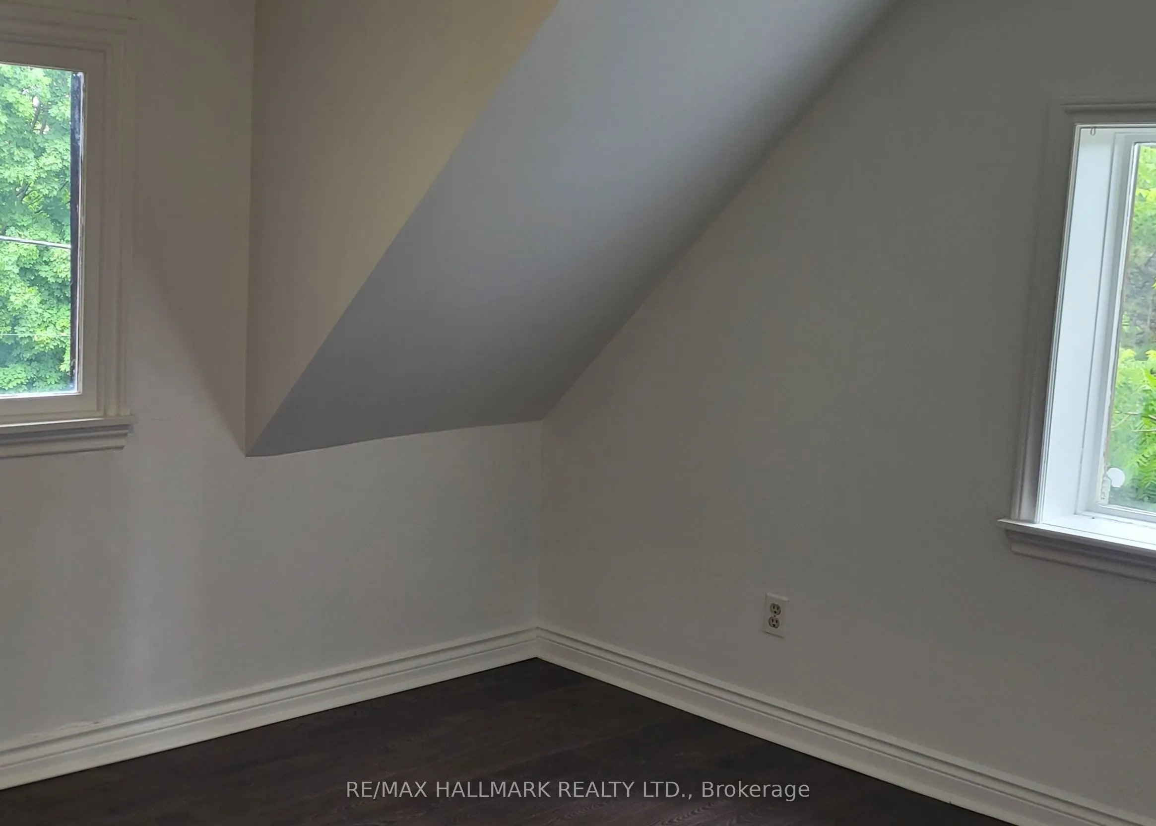 104 Ridgewood Road, #Upper