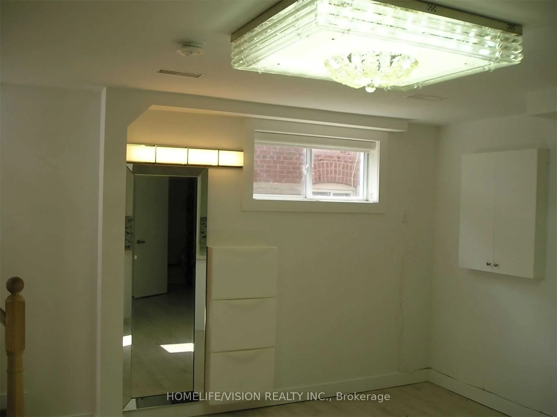 25 Arbutus Crescent, #Lower