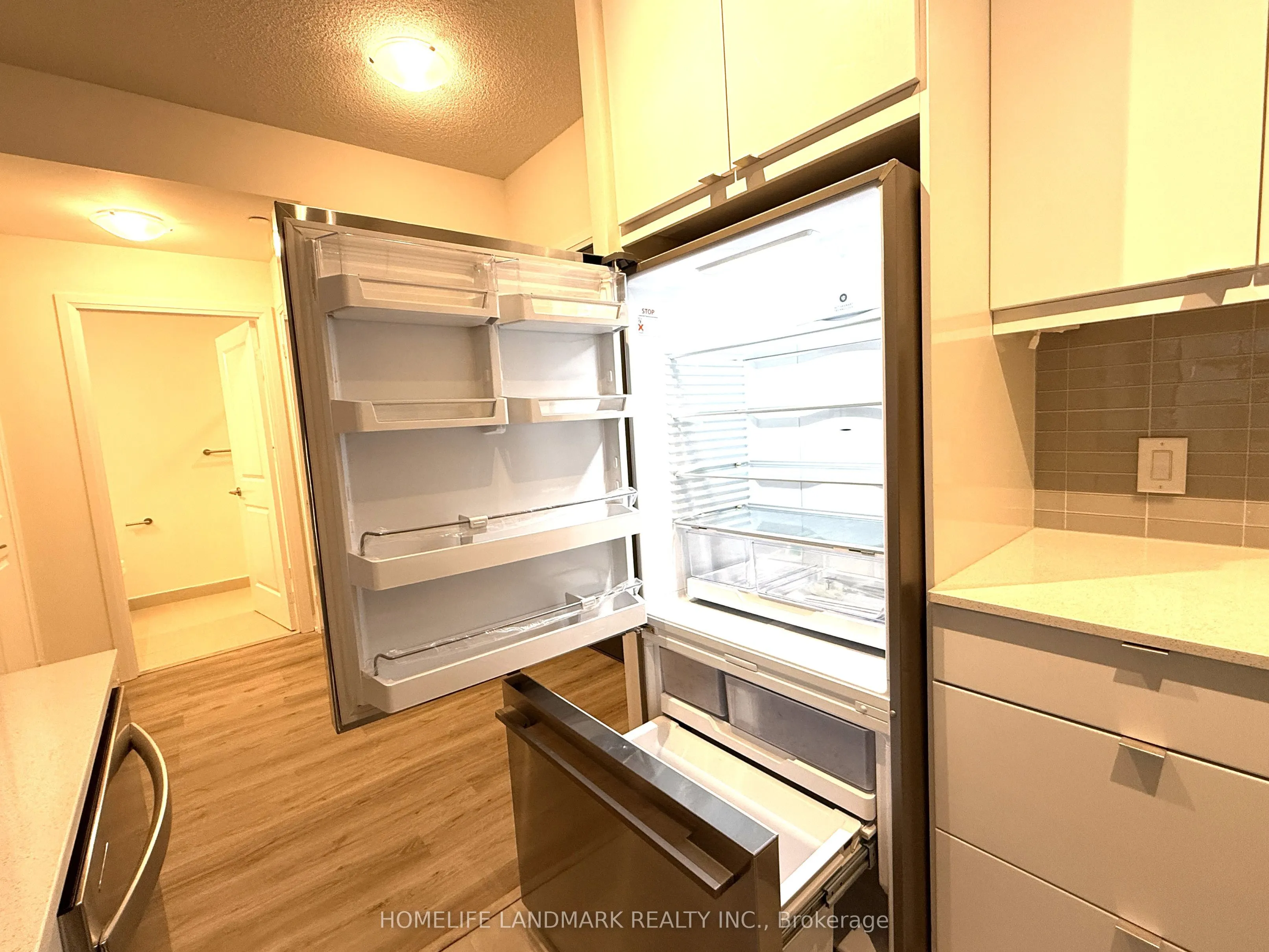 3270 Sheppard Avenue E, #526