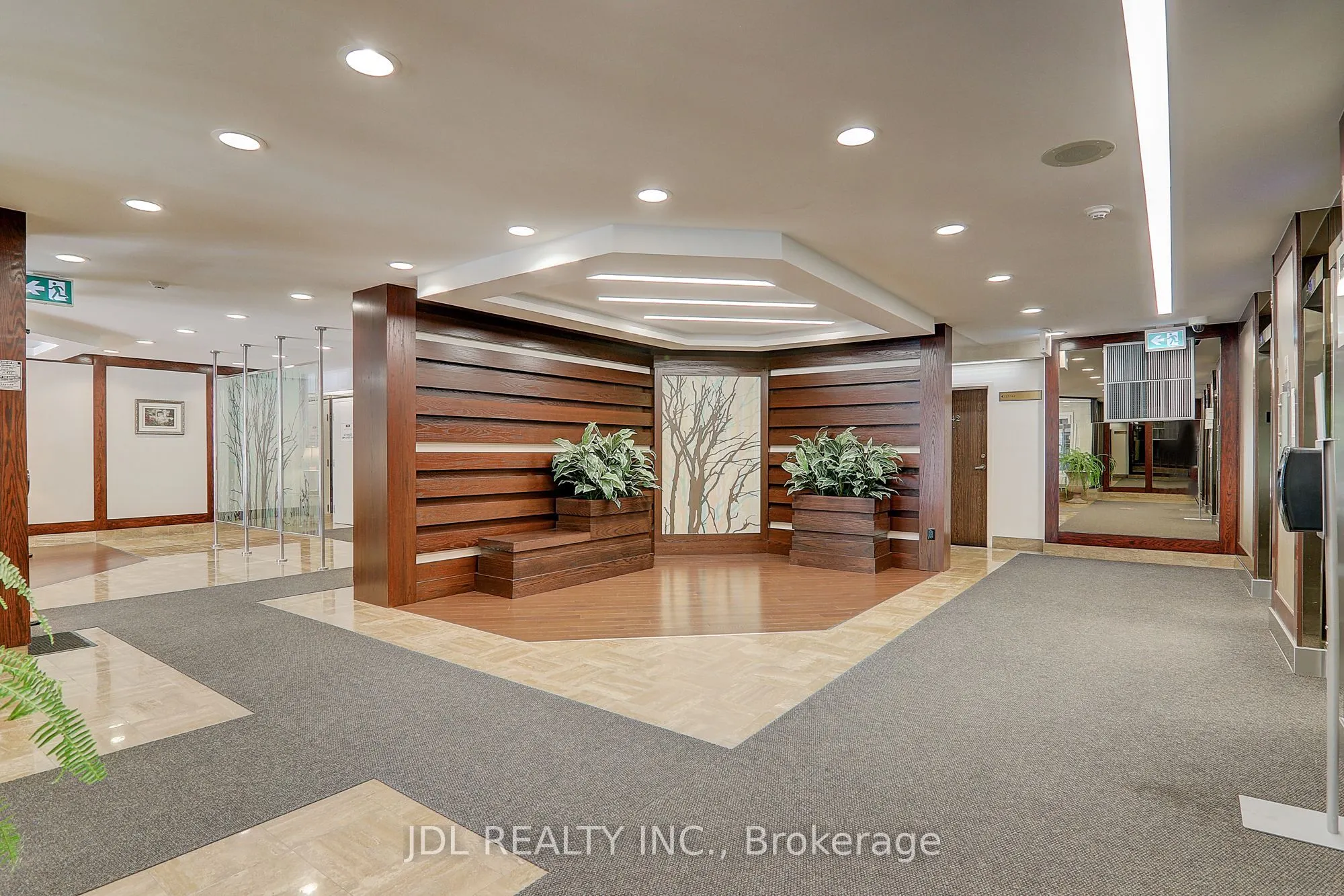 25 Bamburgh Circle, #636