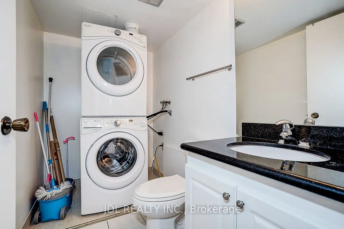 25 Bamburgh Circle, #636