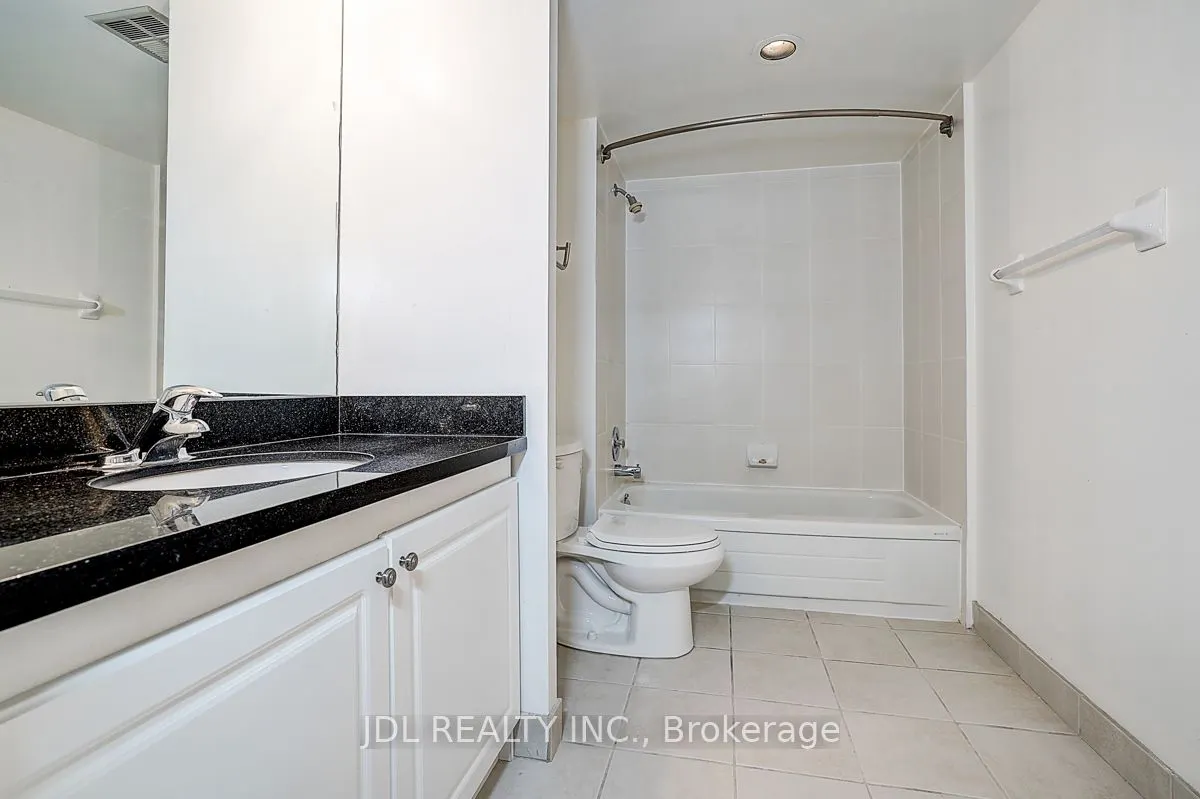 25 Bamburgh Circle, #636