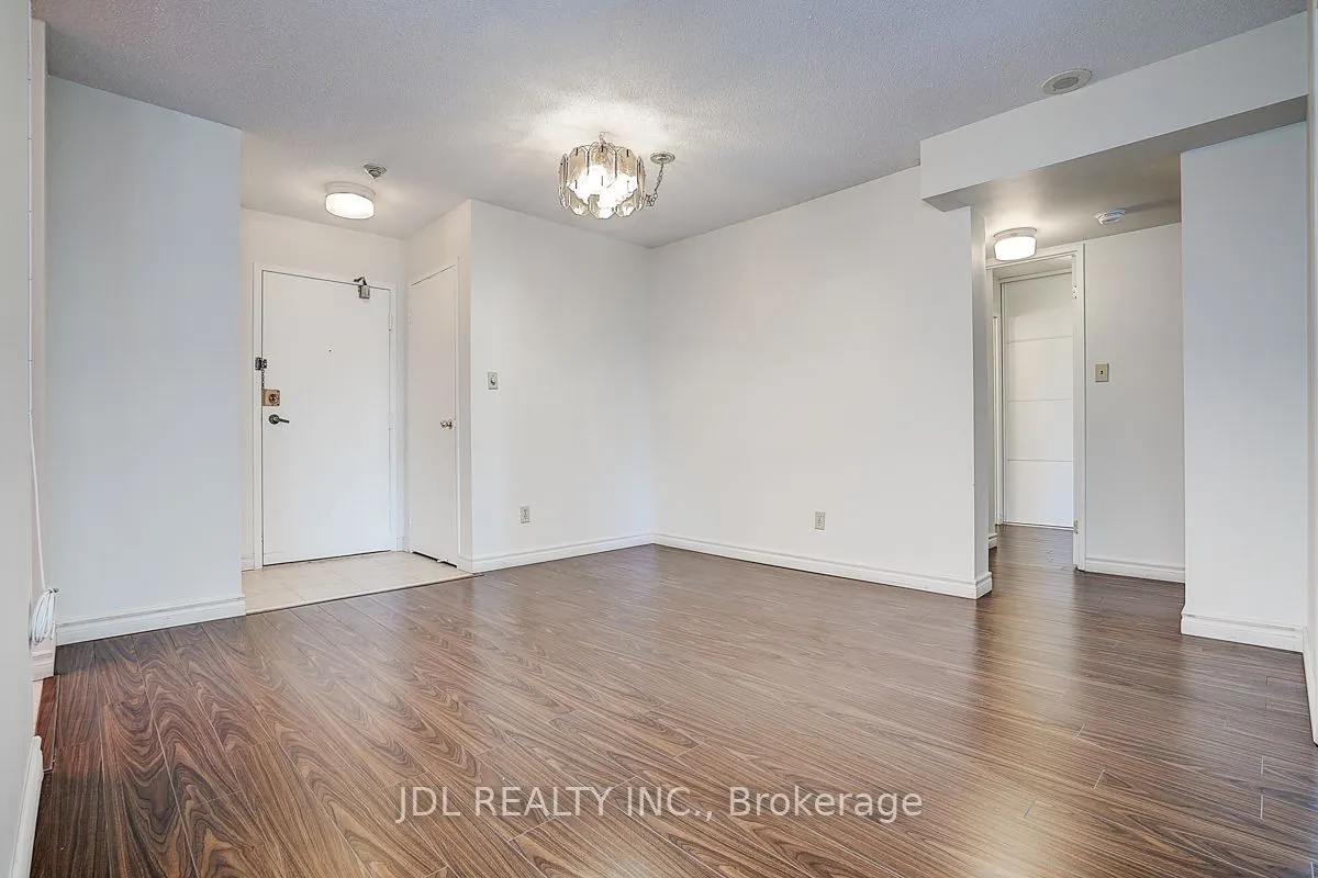 25 Bamburgh Circle, #636