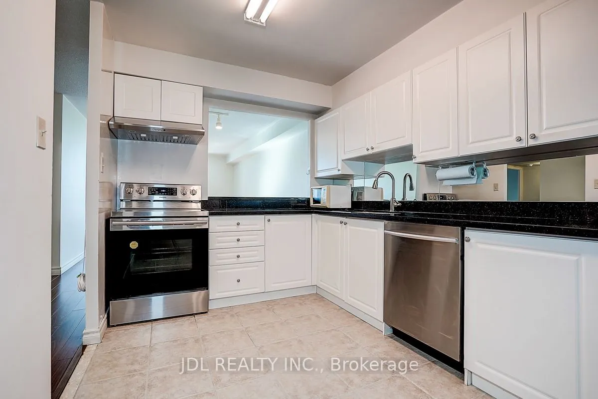 25 Bamburgh Circle, #636