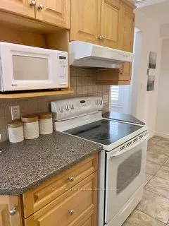 14 Greenfield Crescent