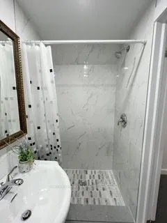 14 Greenfield Crescent