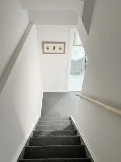 14 Greenfield Crescent