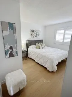 14 Greenfield Crescent