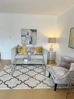 14 Greenfield Crescent