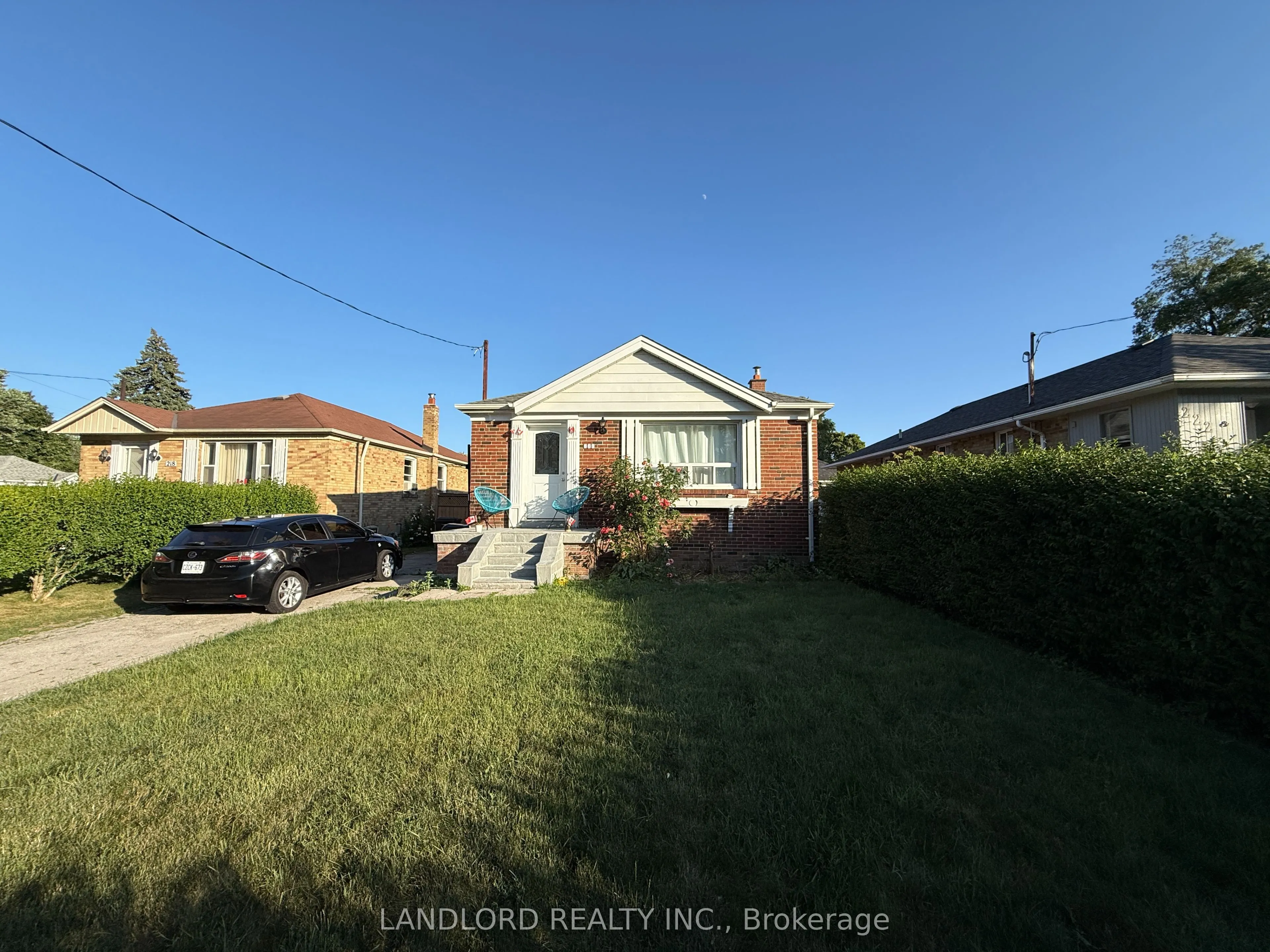 220 Ellington Drive, #Bsmt