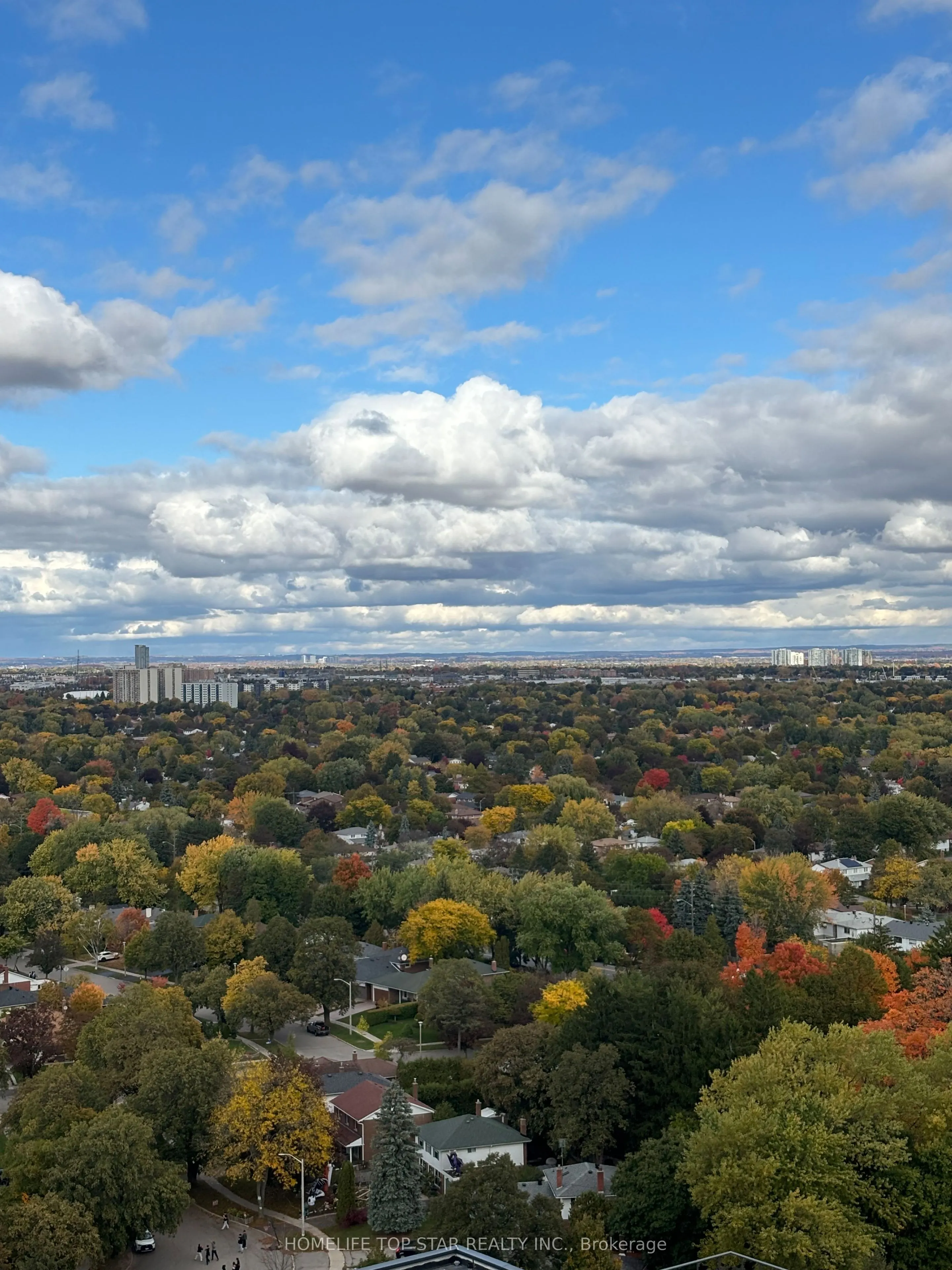 3260 Sheppard Avenue E, #1905