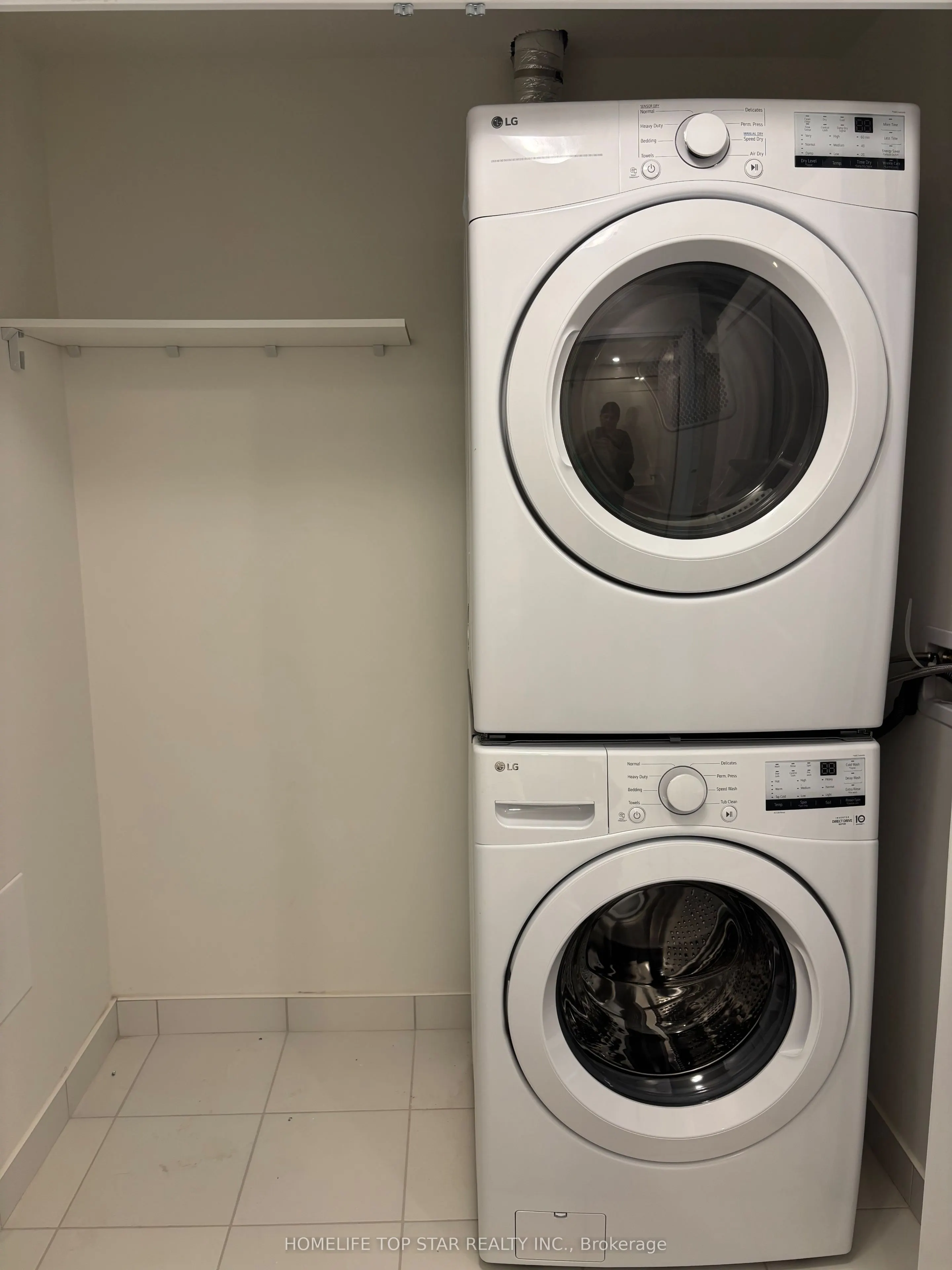 3260 Sheppard Avenue E, #1905