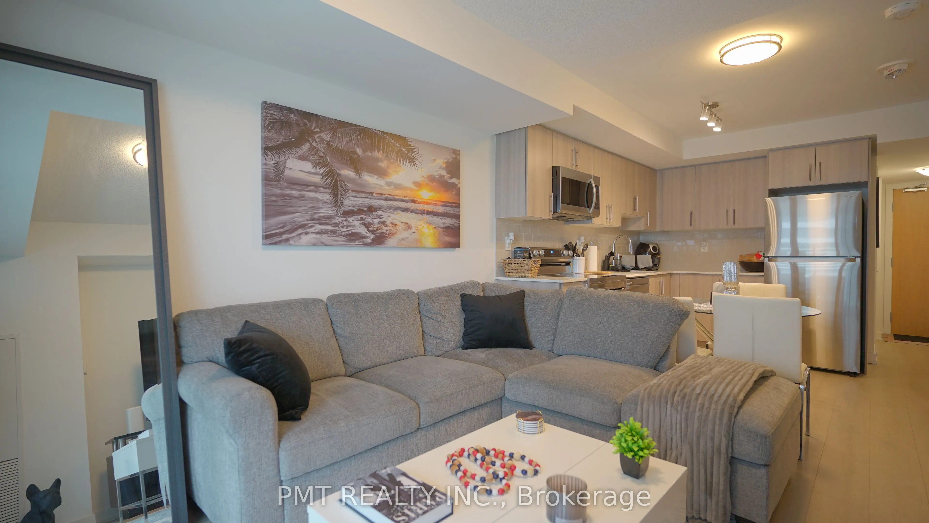 1435 Celebration Drive, #907