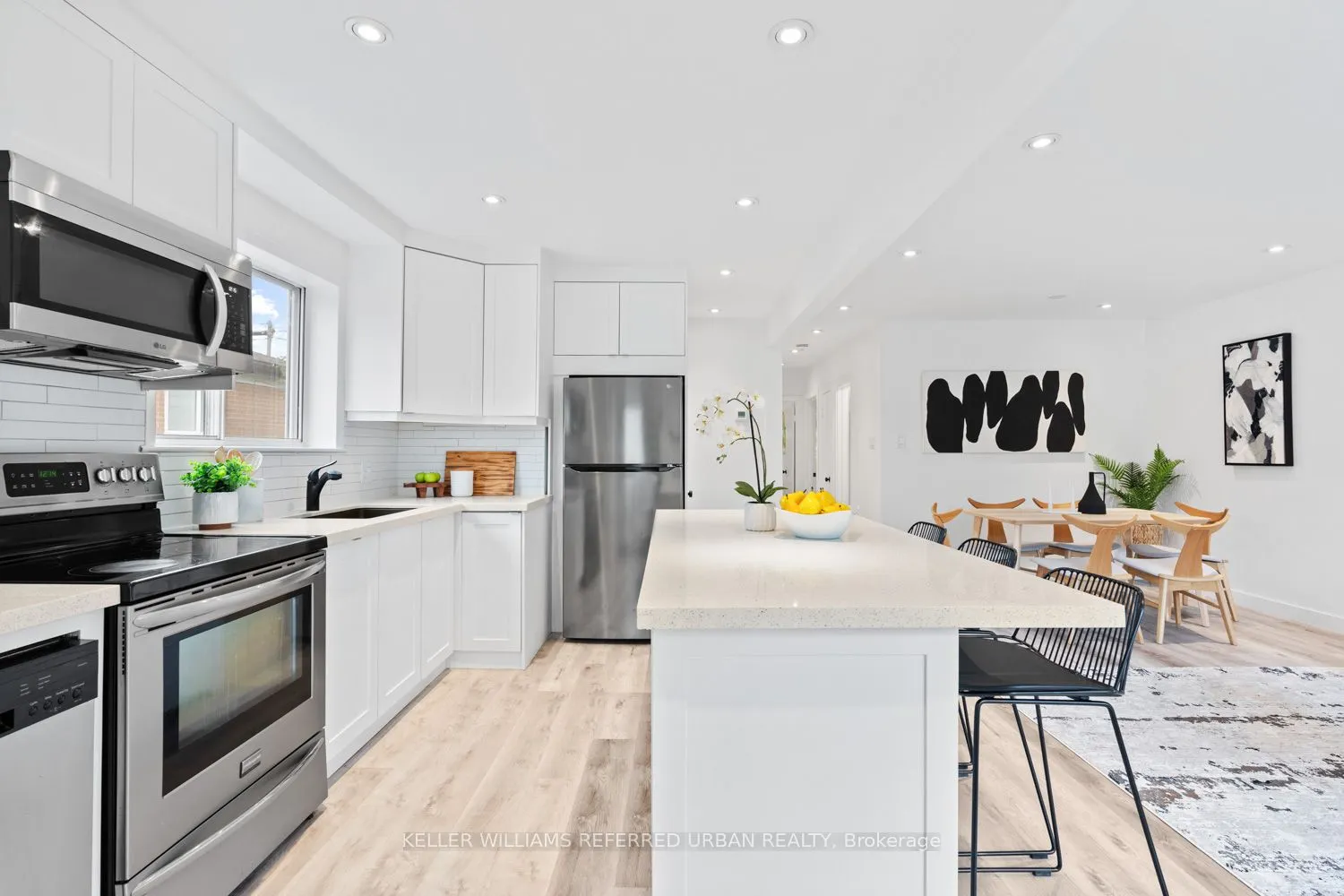 73 Trinnell Boulevard