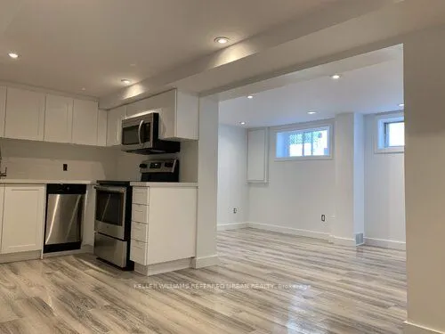 73 Trinnell Boulevard