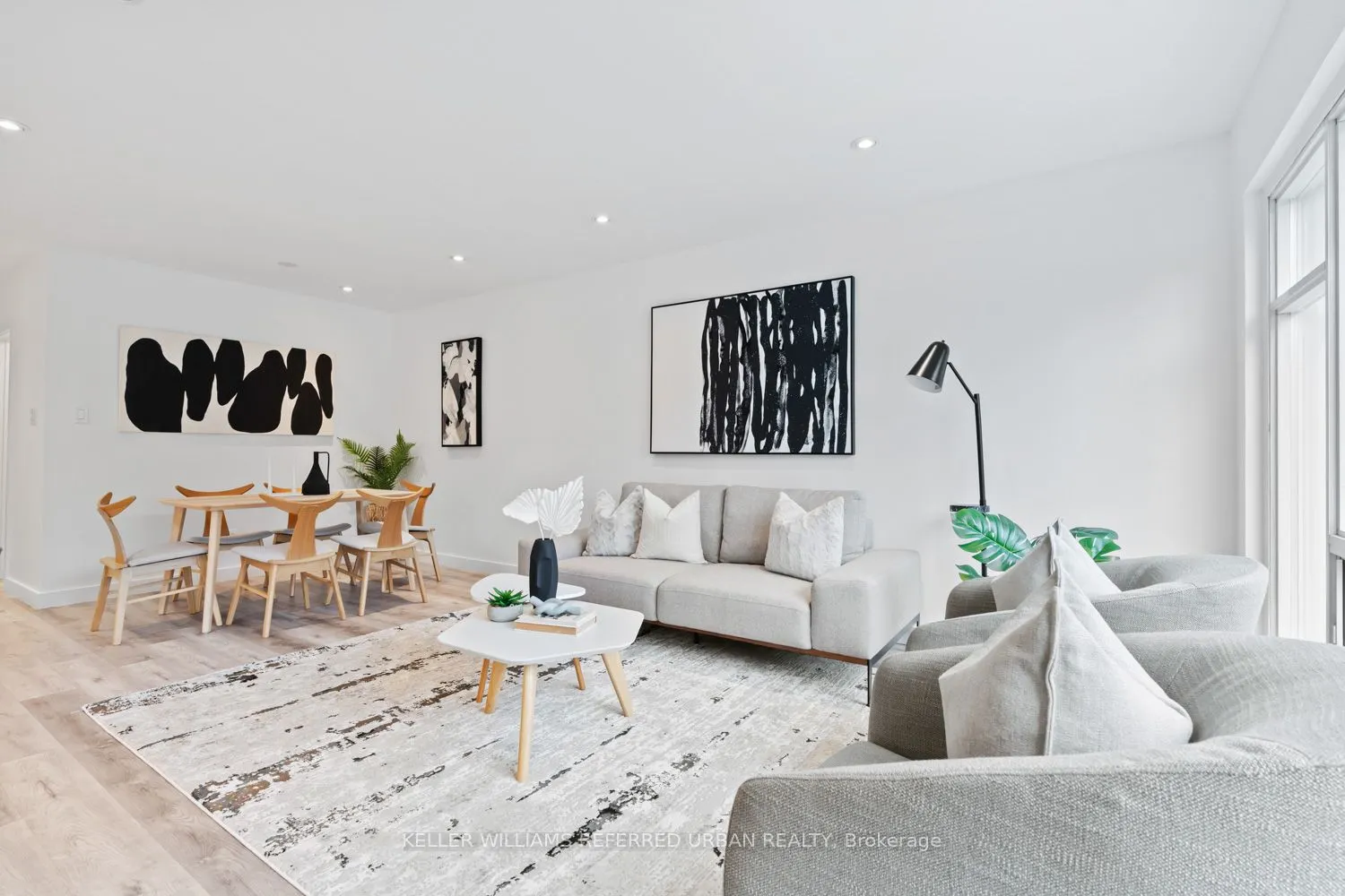 73 Trinnell Boulevard