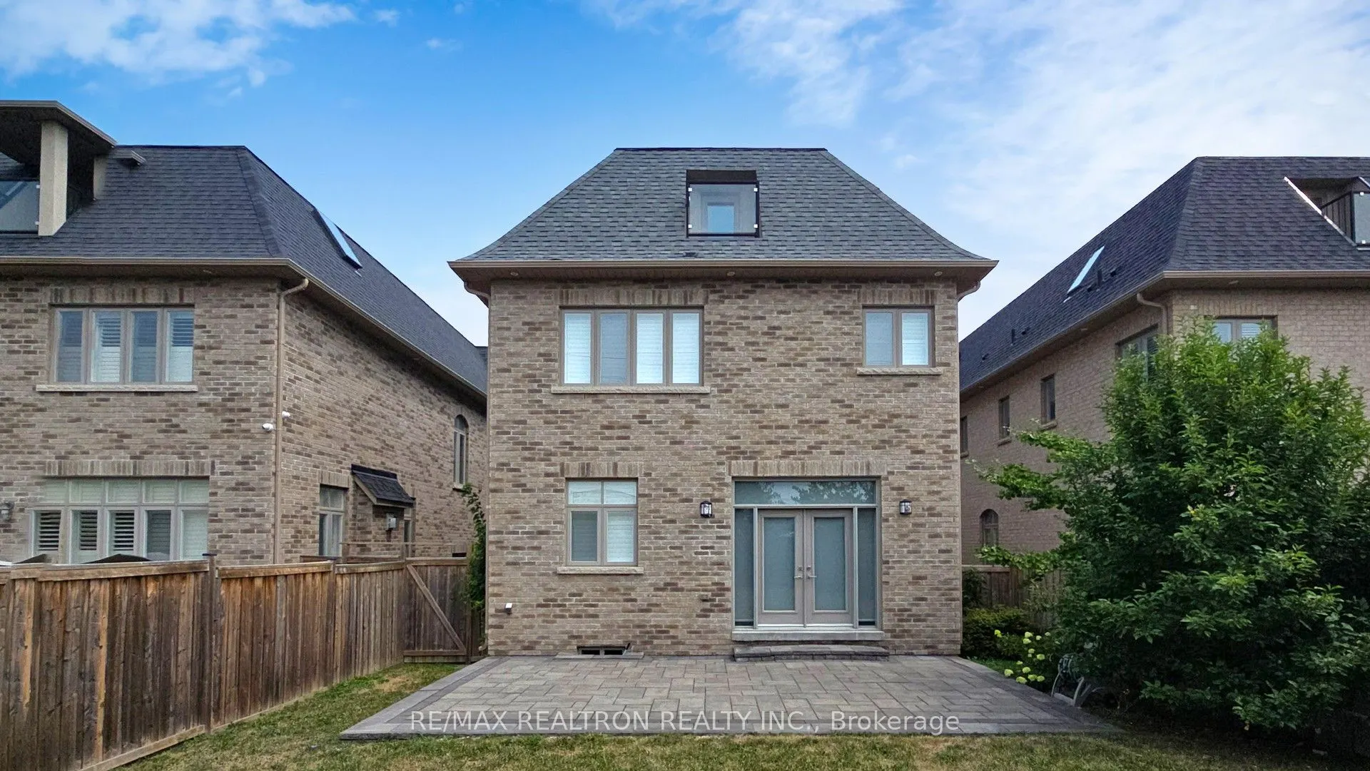 746A Stonepath Circle