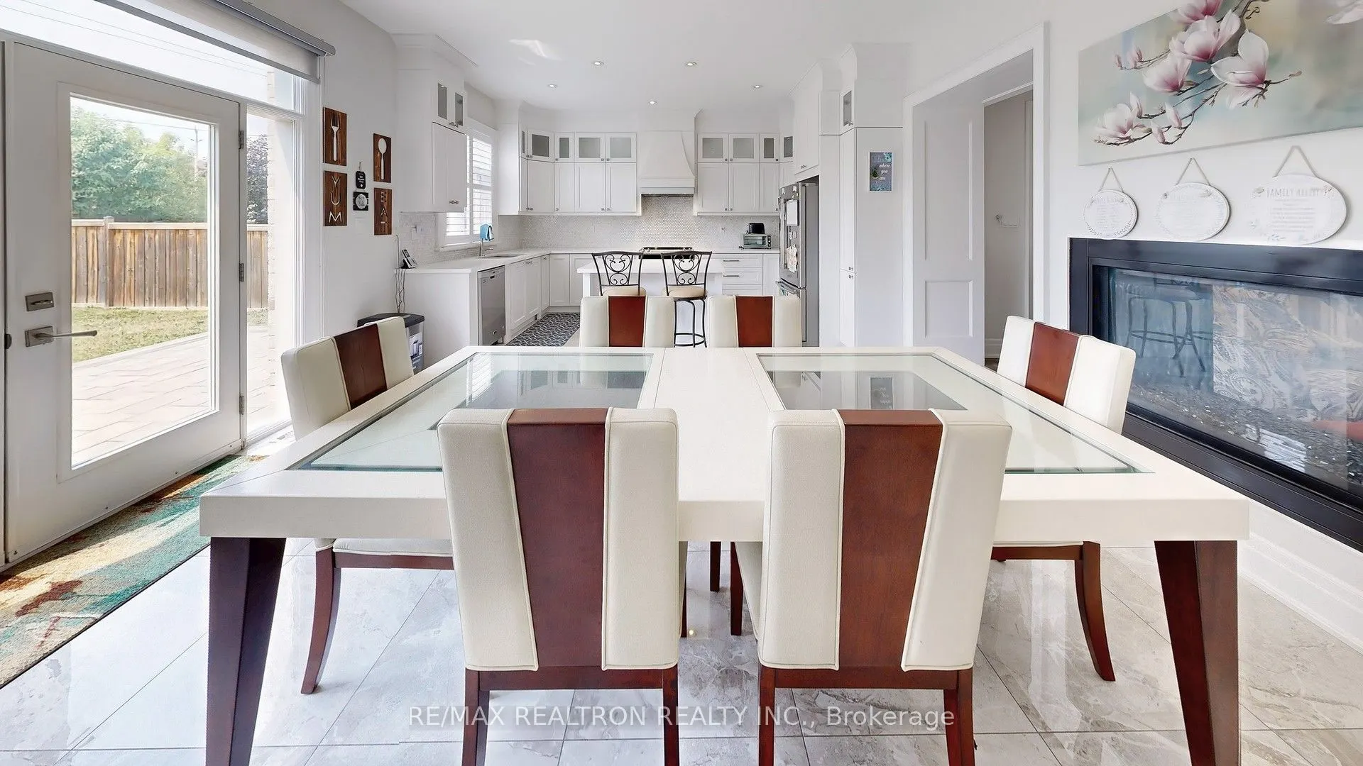 746A Stonepath Circle