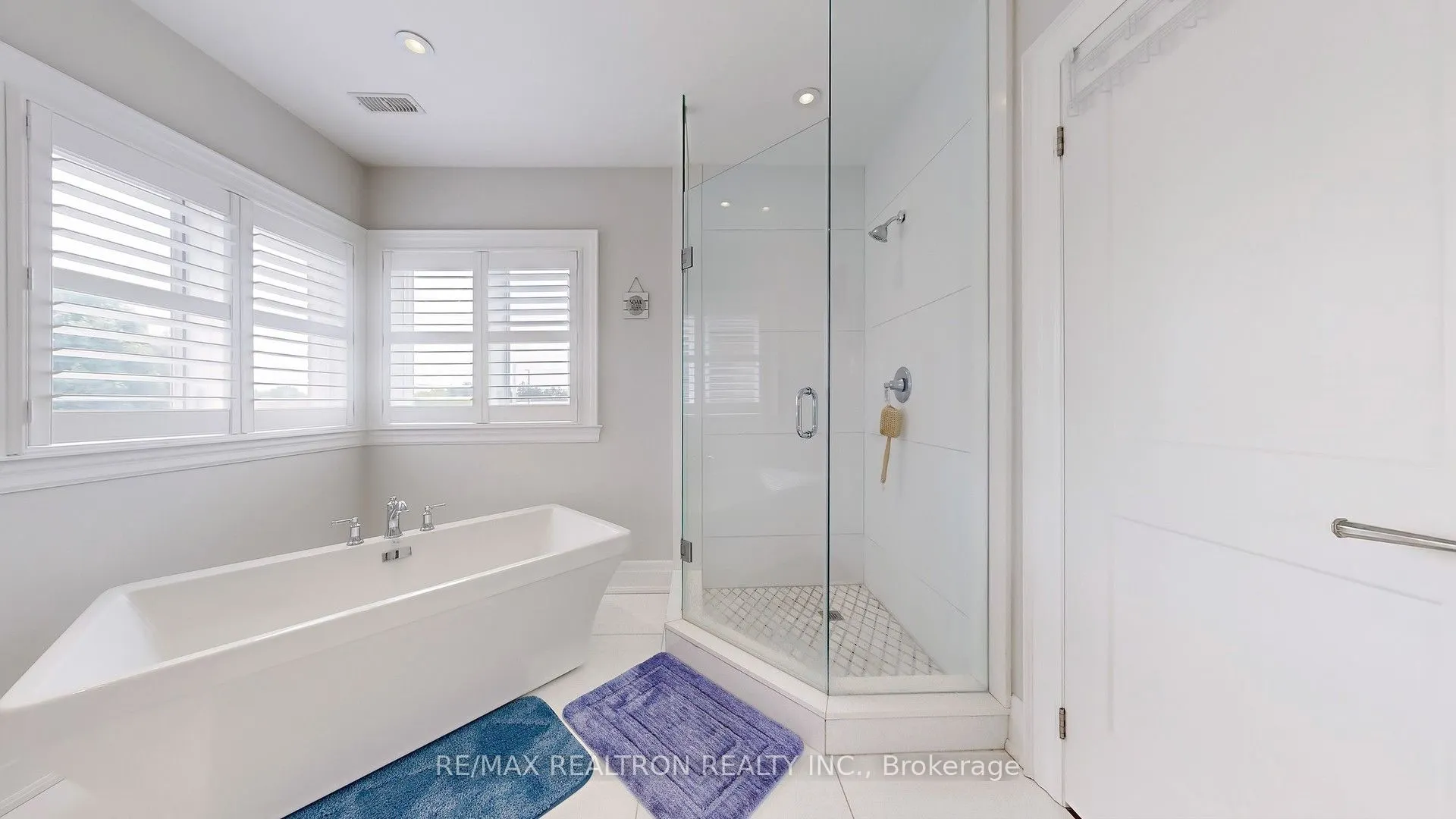 746A Stonepath Circle